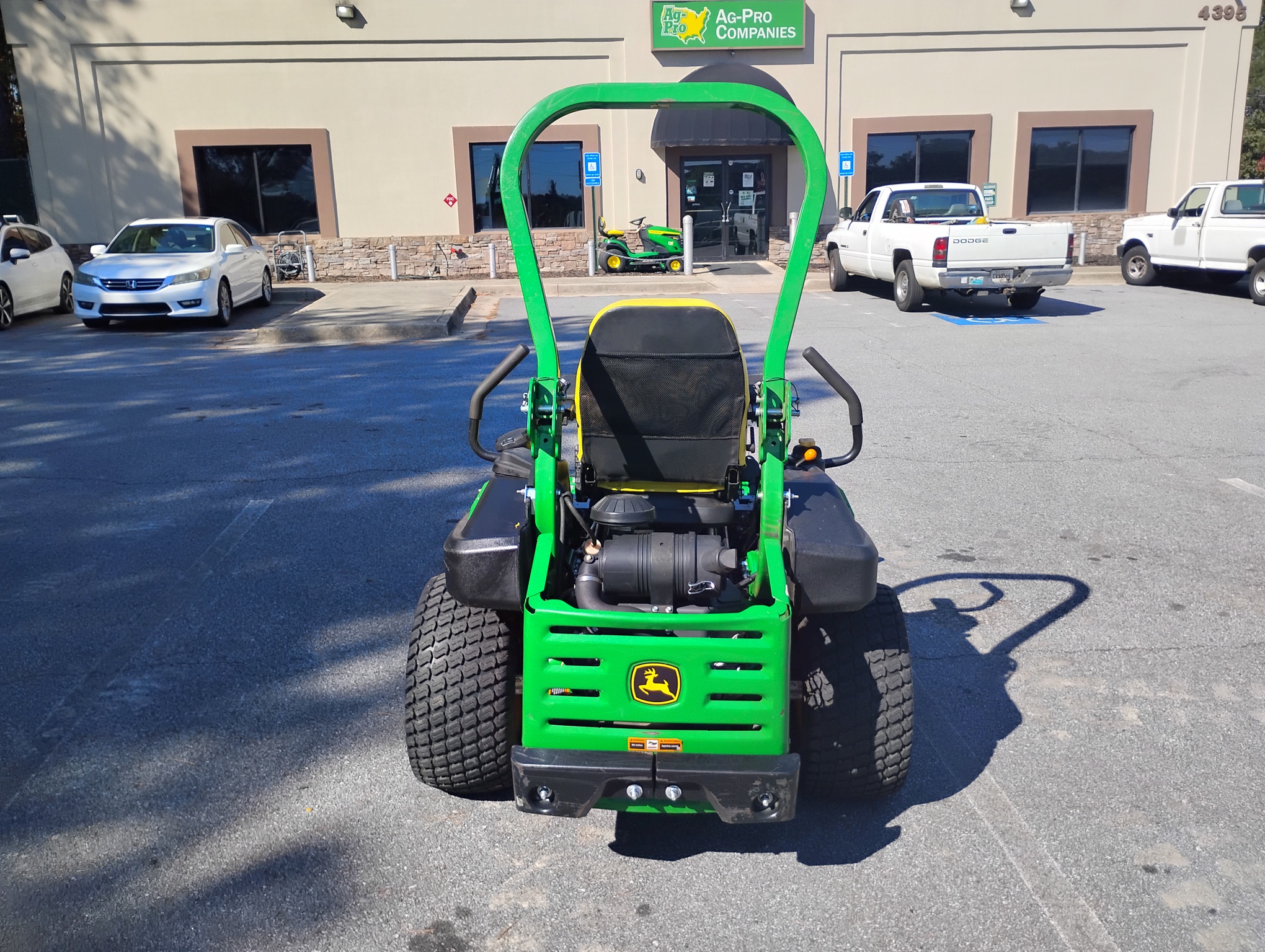 2023 John Deere Z920M Image 3