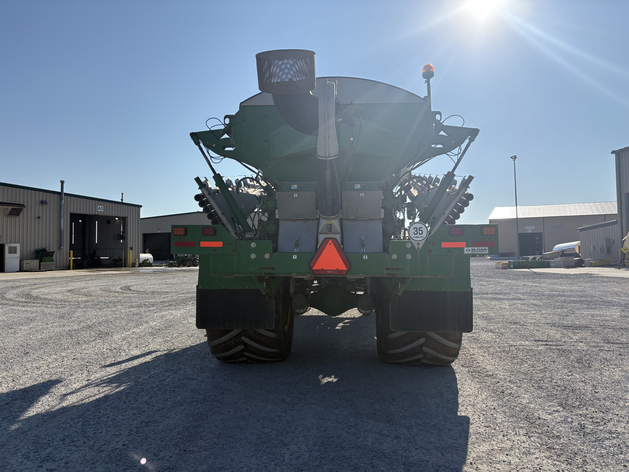 2019 John Deere F4365 Image 5