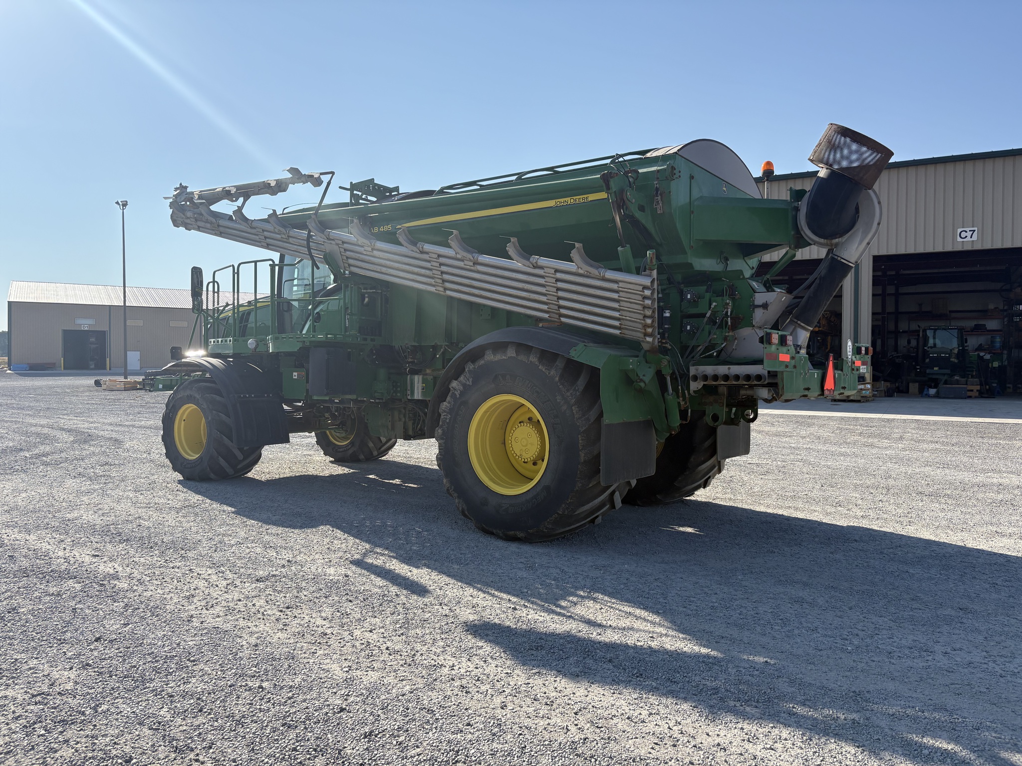 2019 John Deere F4365 Image 6