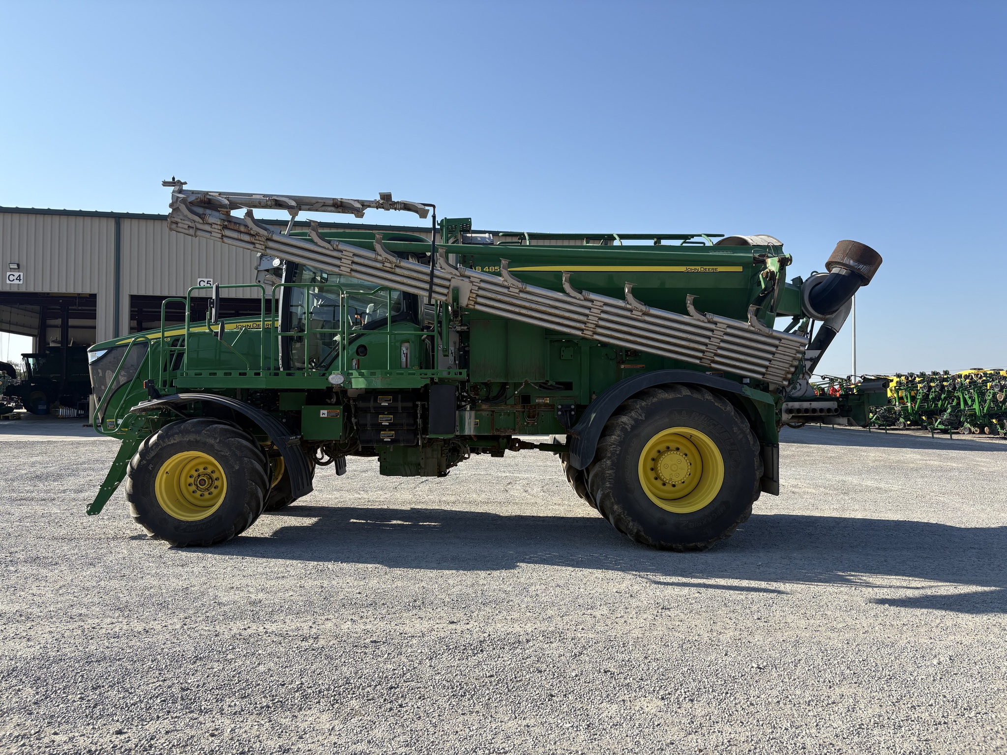 2019 John Deere F4365 Image 7