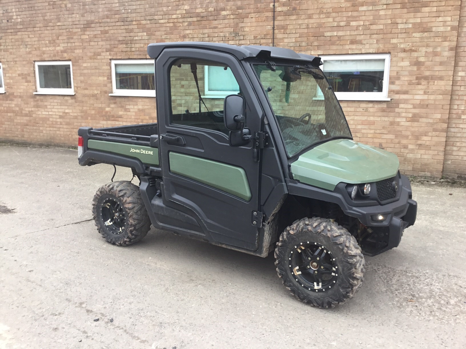 2022 John Deere XUV865M