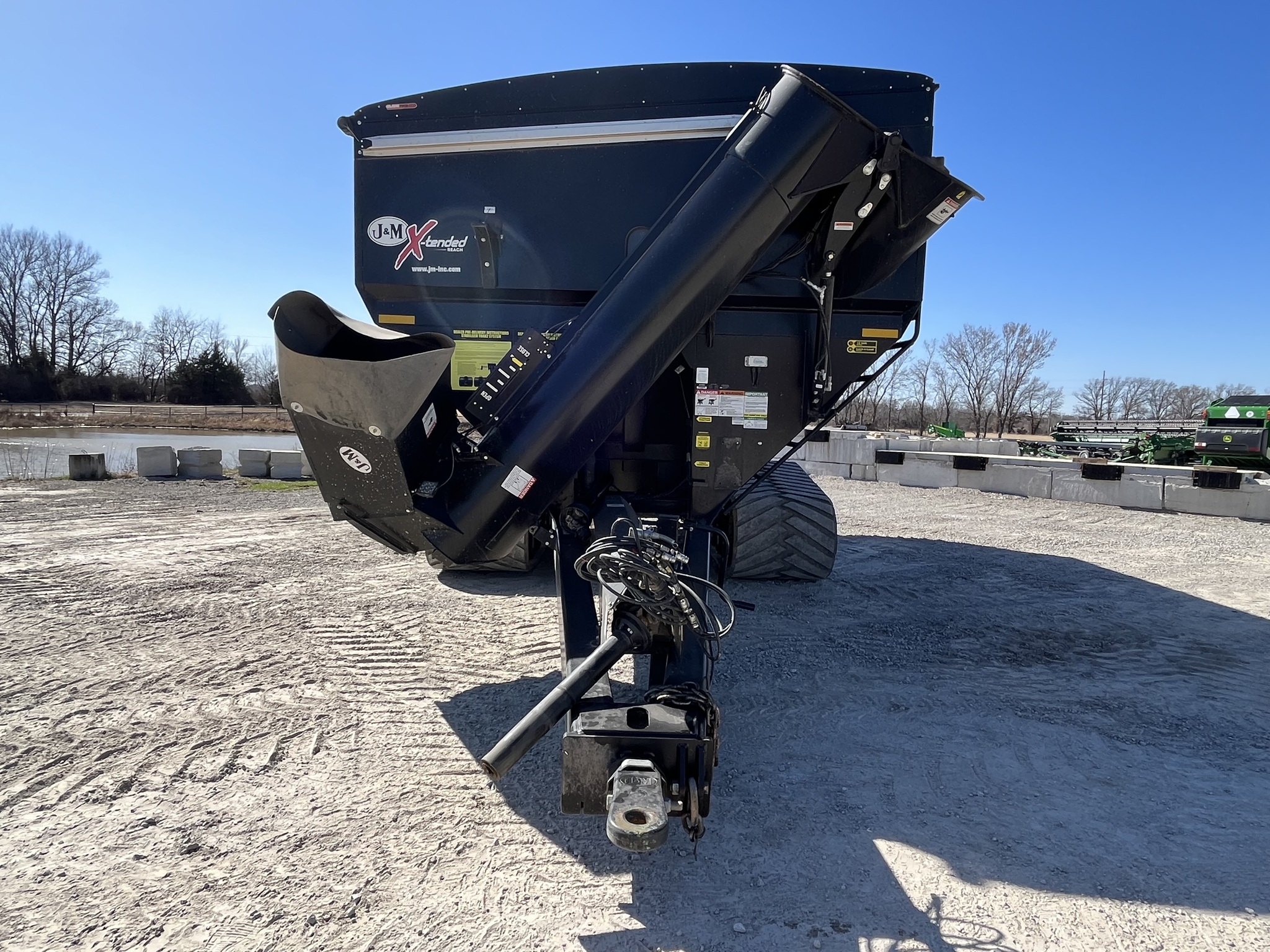  2022 J&M 1432 at Heritage Tractor in Pittsburg, KS