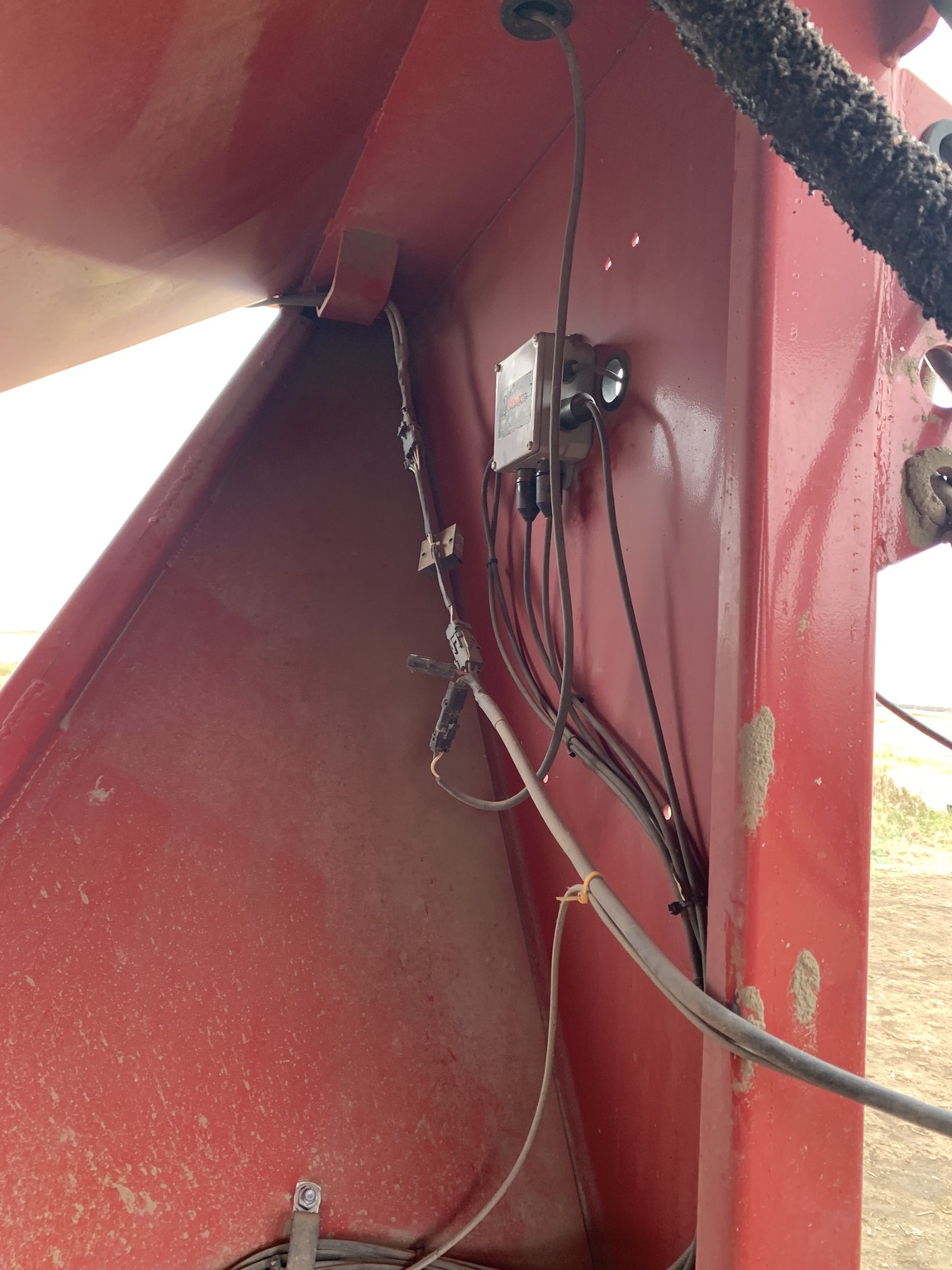 2017 J&M 1151 Image 12