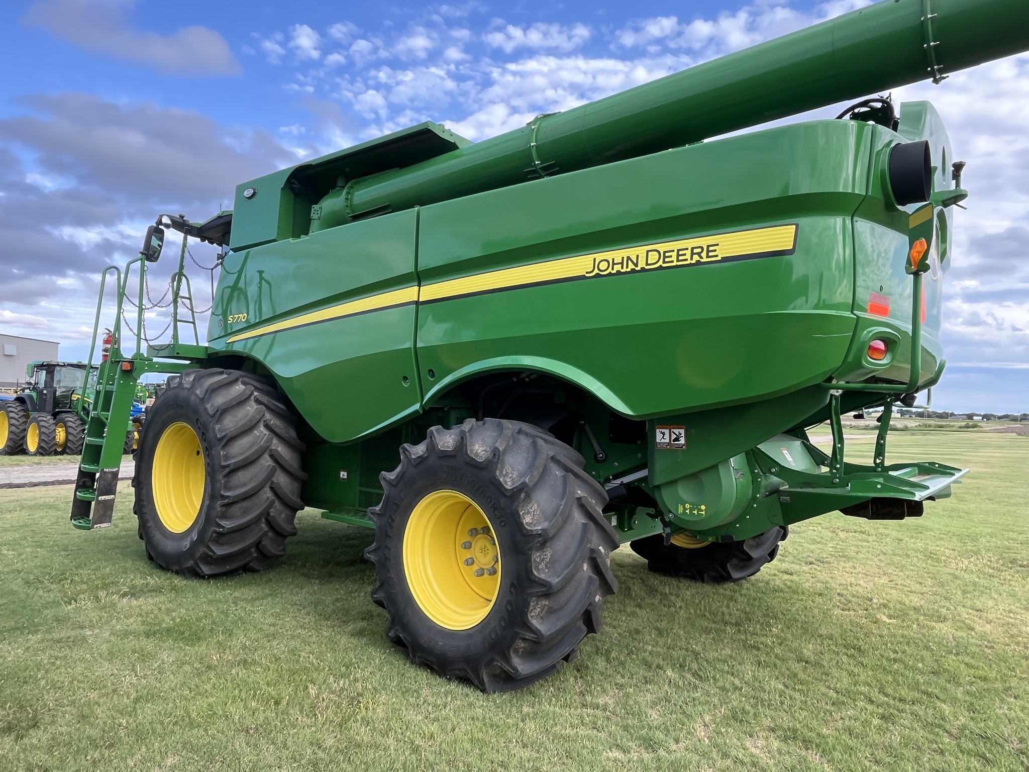 2023 John Deere S770 Image 5
