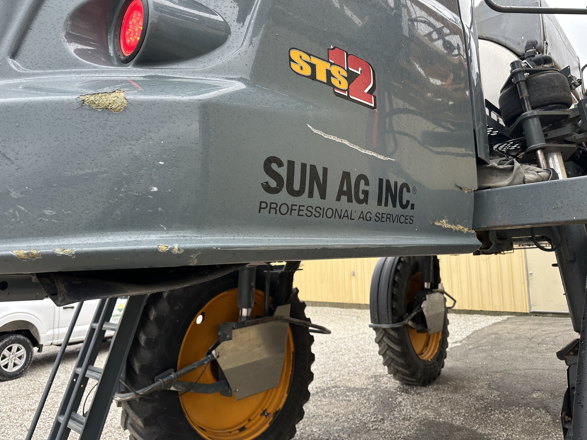 2019 Hagie STS12 at Heritage Tractor in Streator, IL