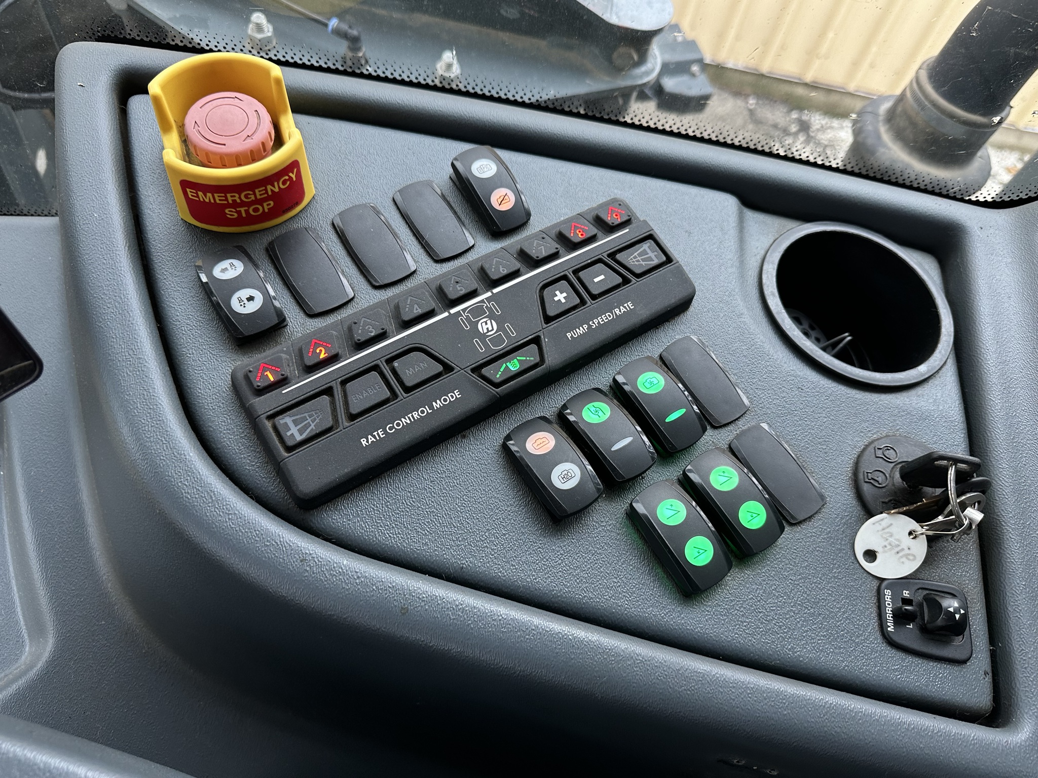  2019 Hagie STS12 at Heritage Tractor in Streator, IL