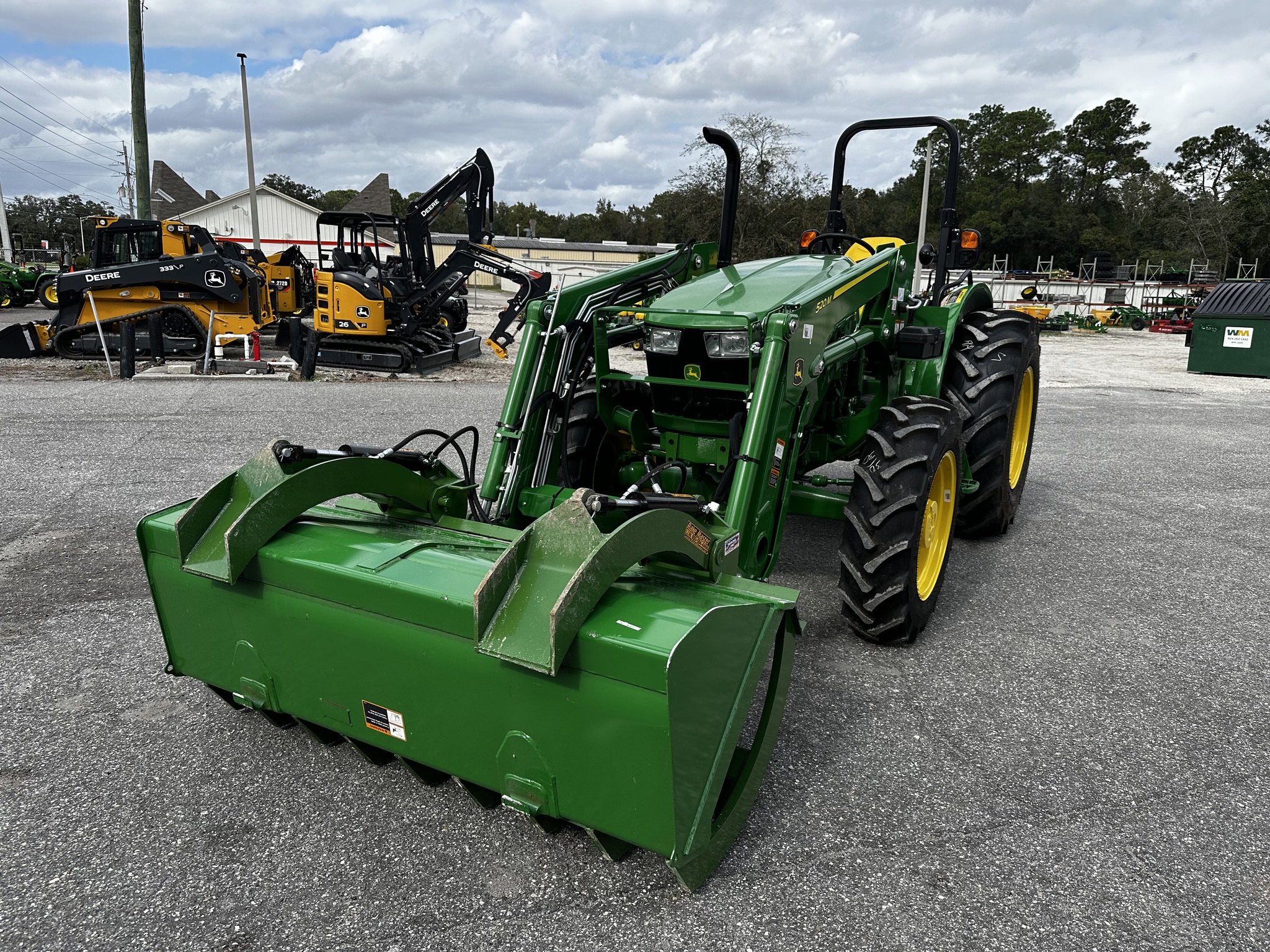 2025 John Deere 5060E Image 3
