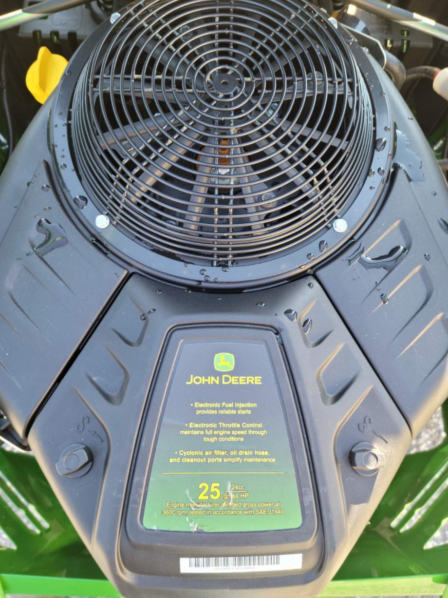 2025 John Deere Z545R Image 5