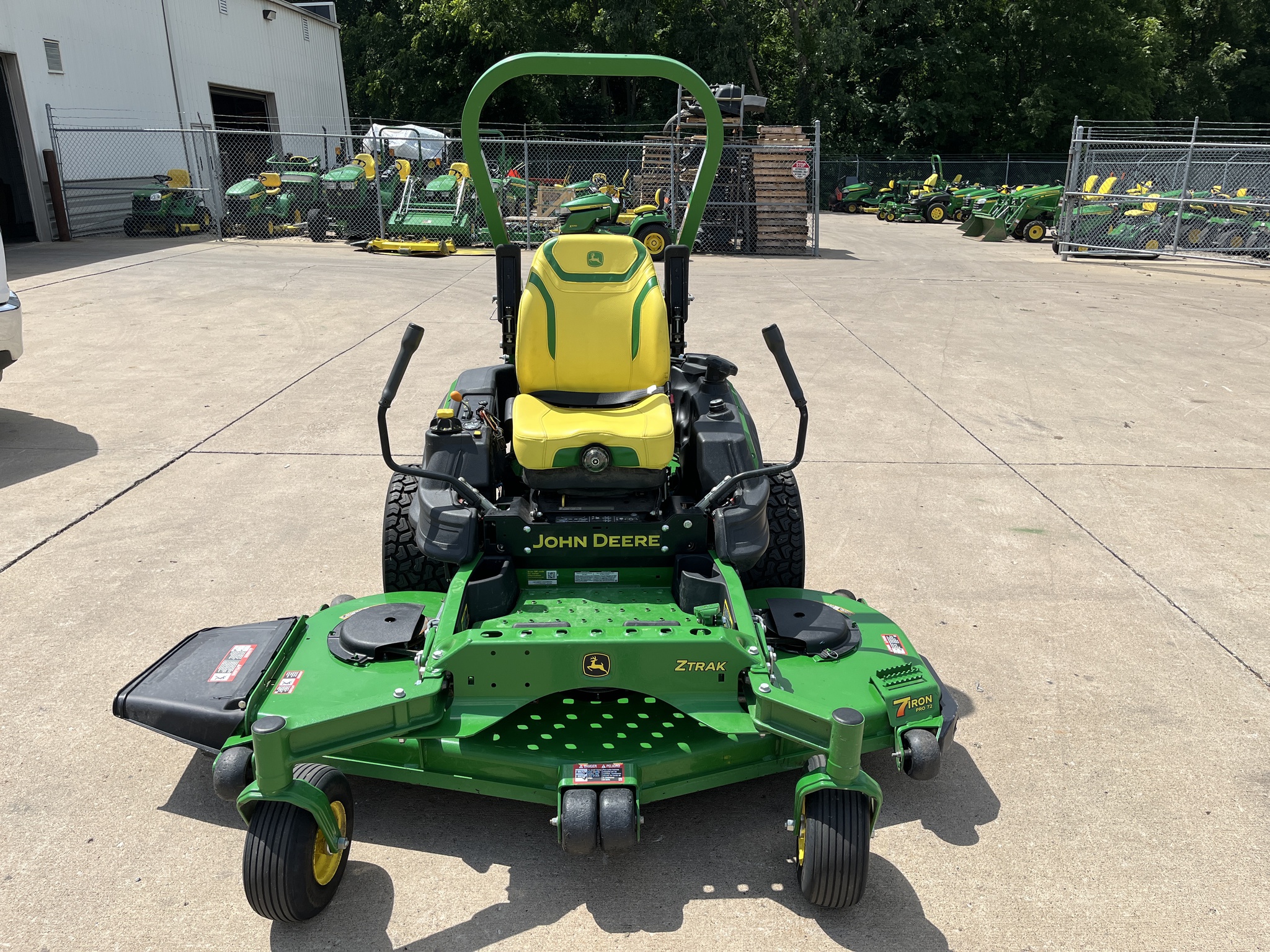 2024 John Deere Z970R Image 2