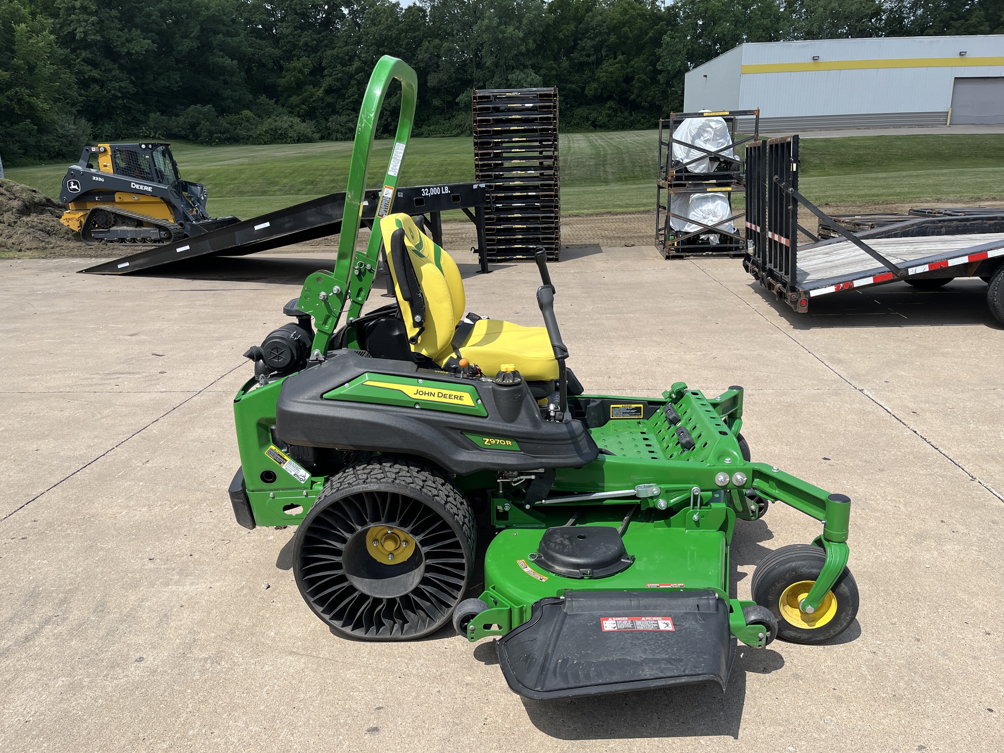 2024 John Deere Z970R Image 4