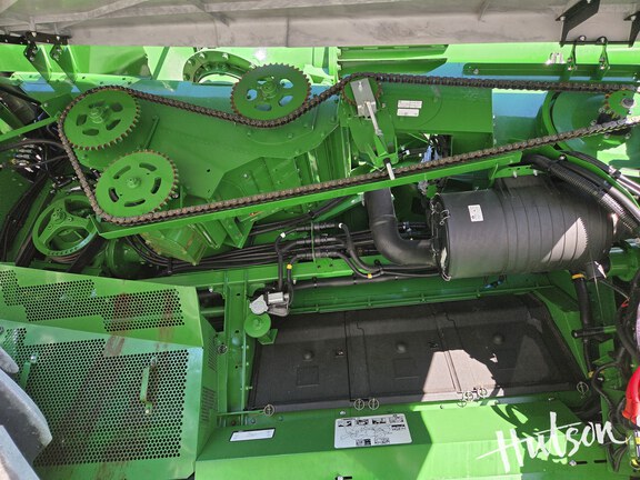 Photo of 2024 John Deere S780