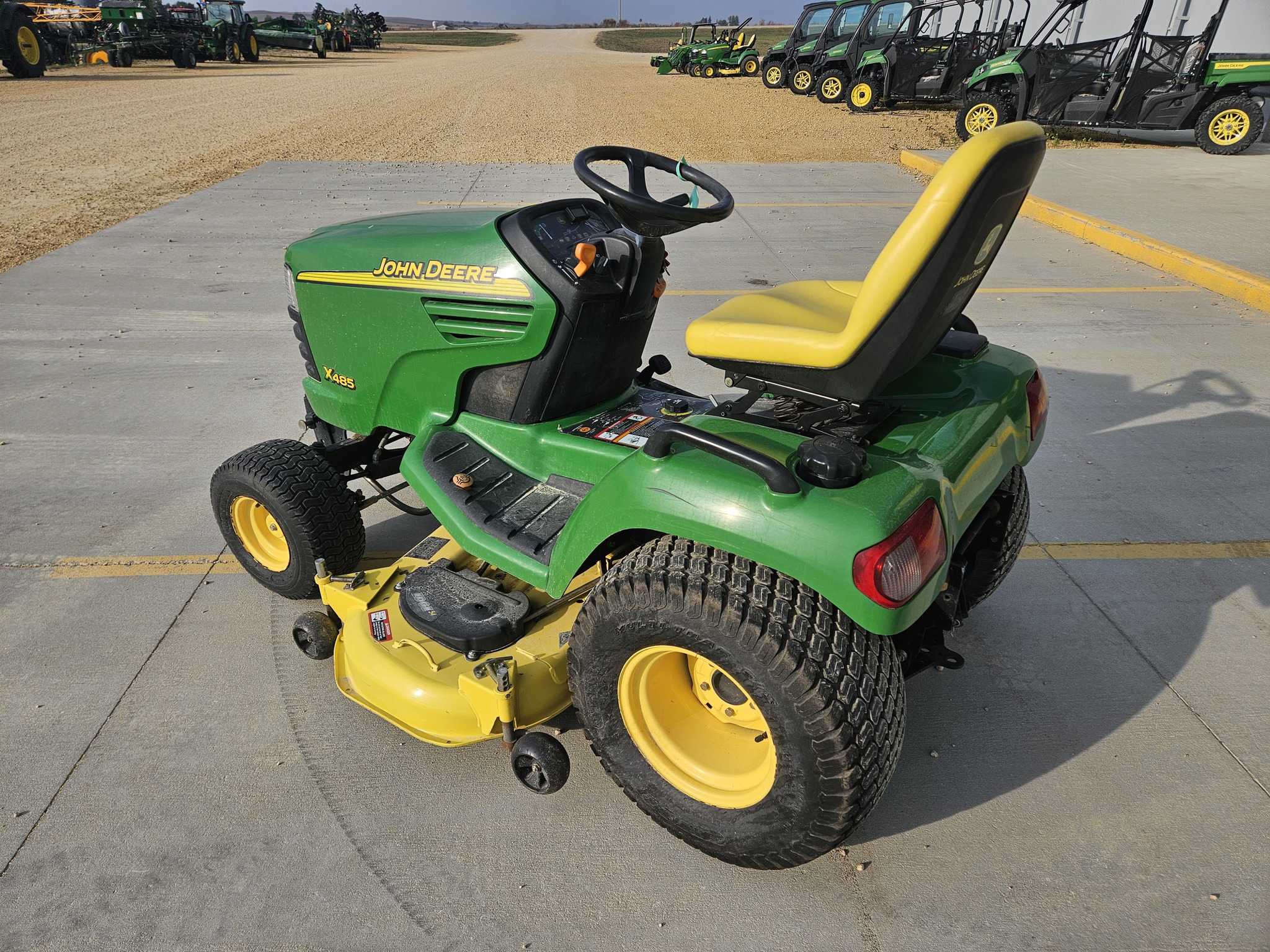 2003 John Deere X485 Image 3