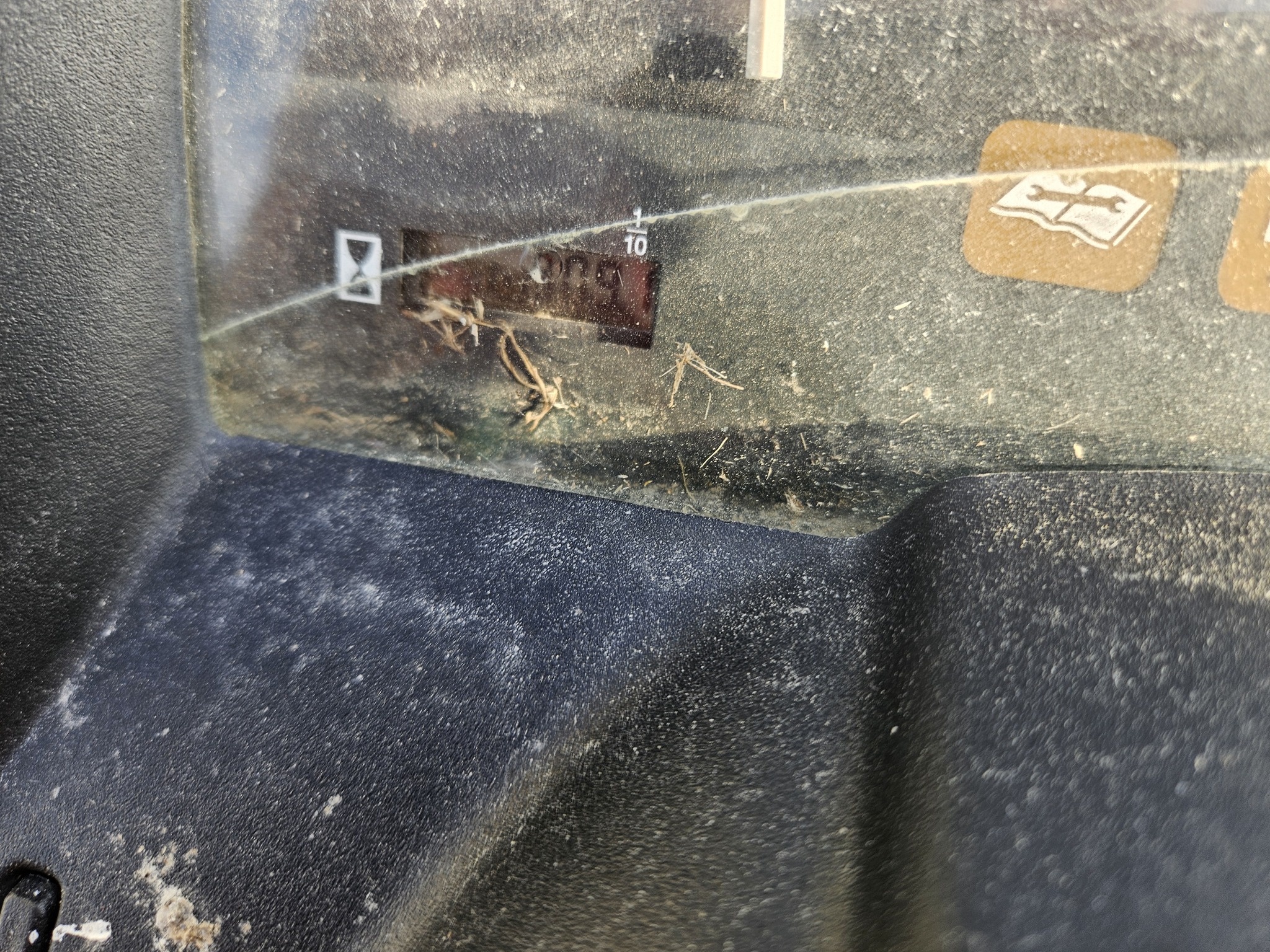 2003 John Deere X485 Image 10