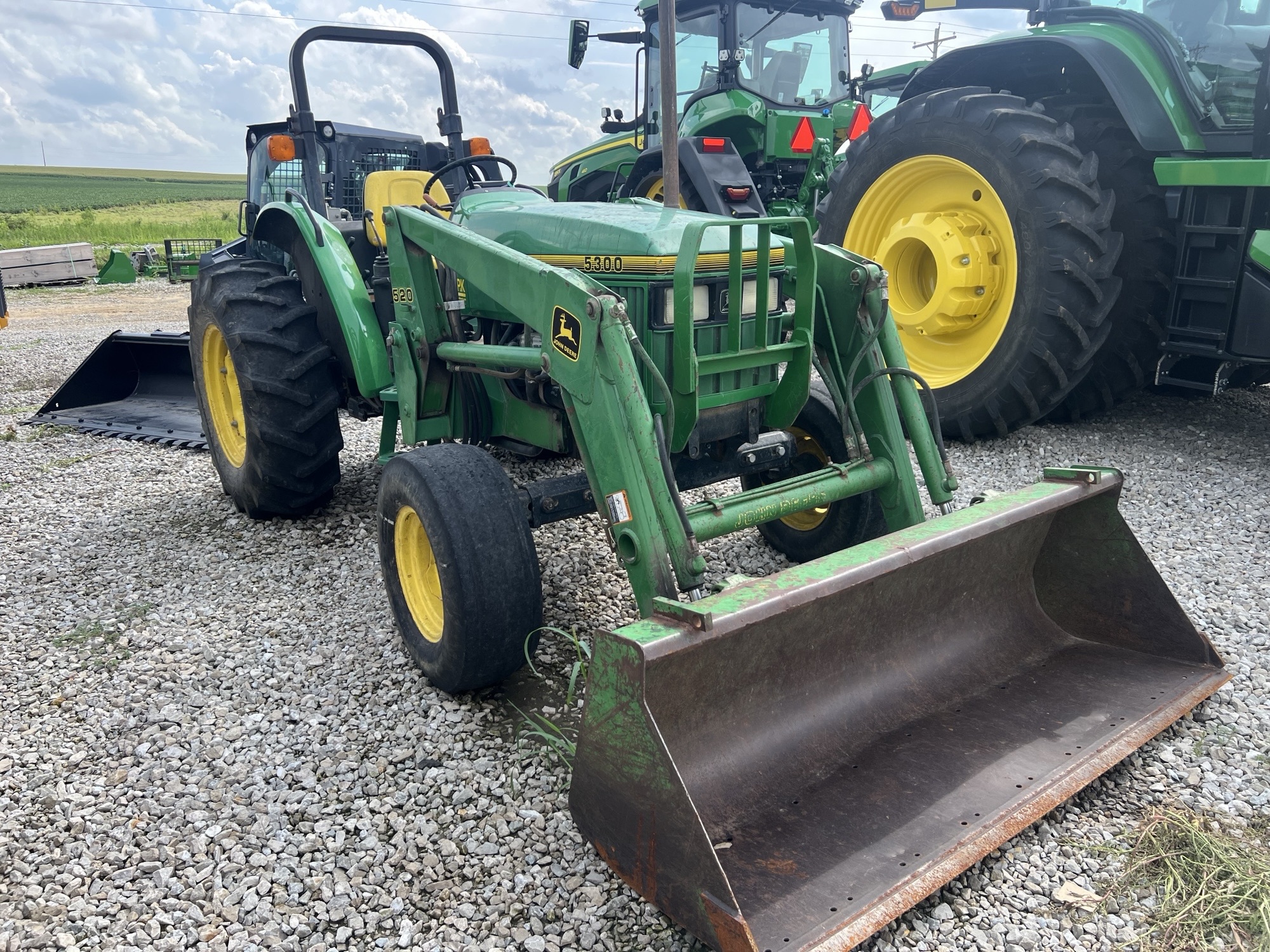 1995 John Deere 5300 Image 8