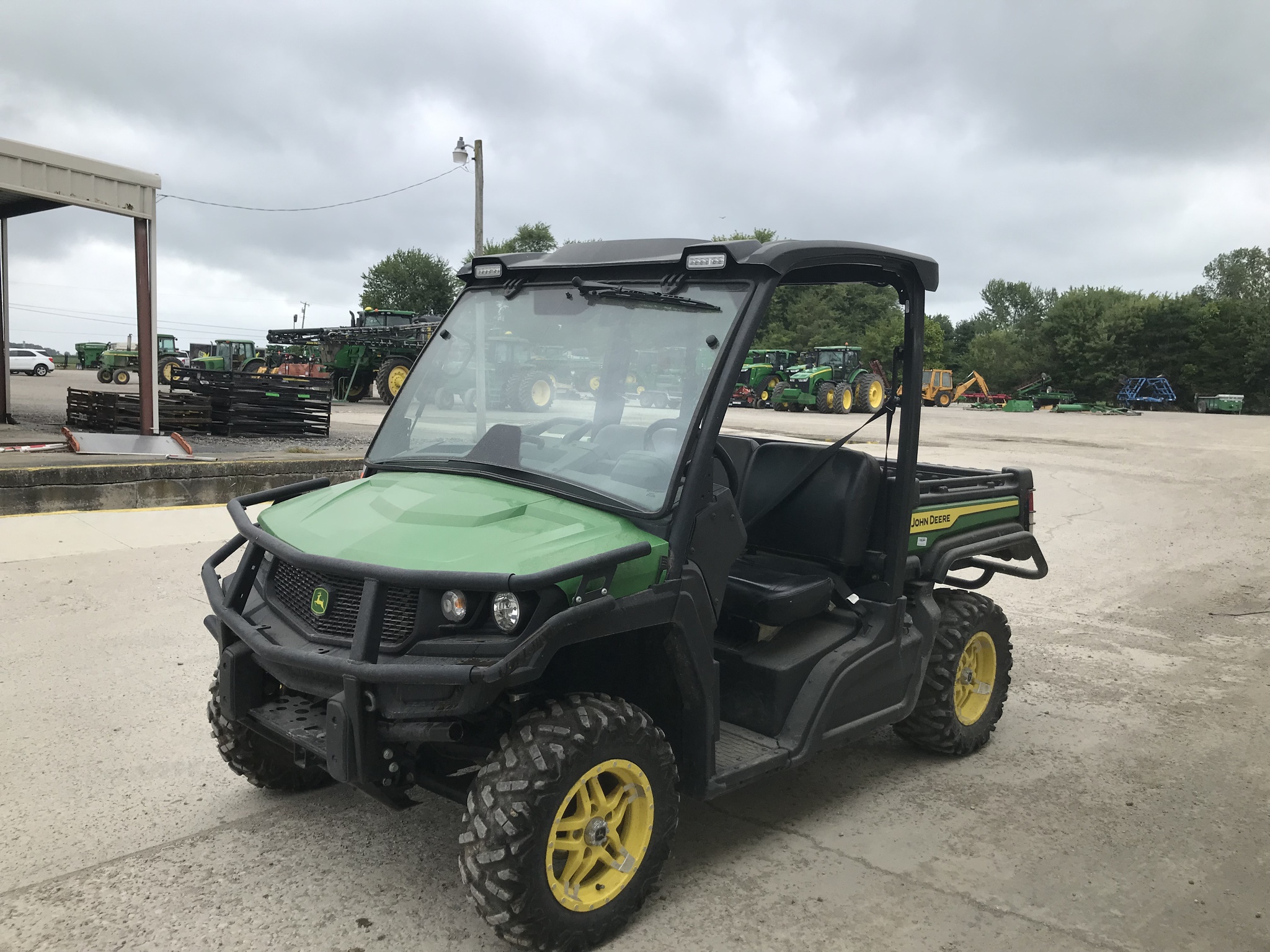 2023 John Deere XUV 835M Image 7