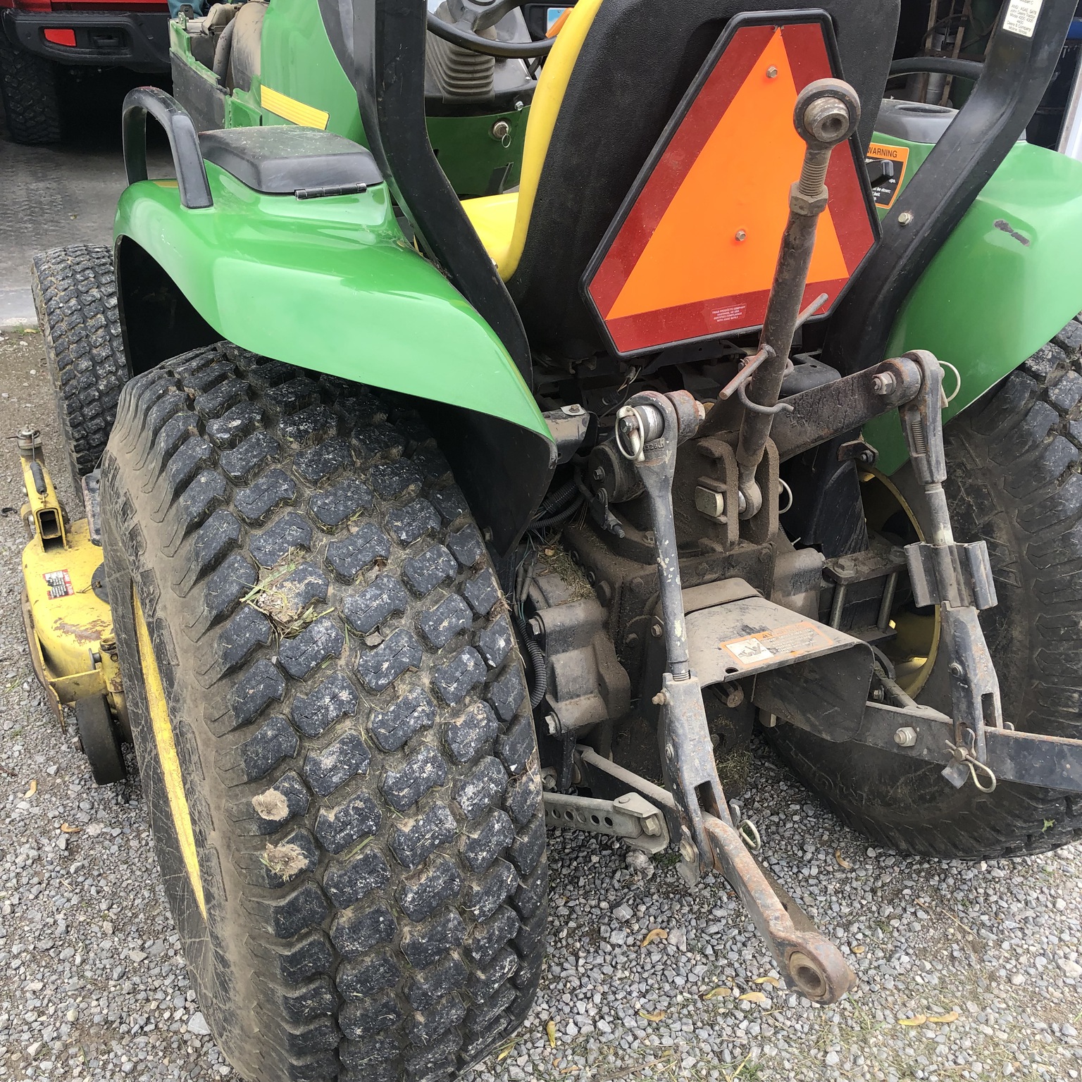 1999 John Deere 4200 Image 5