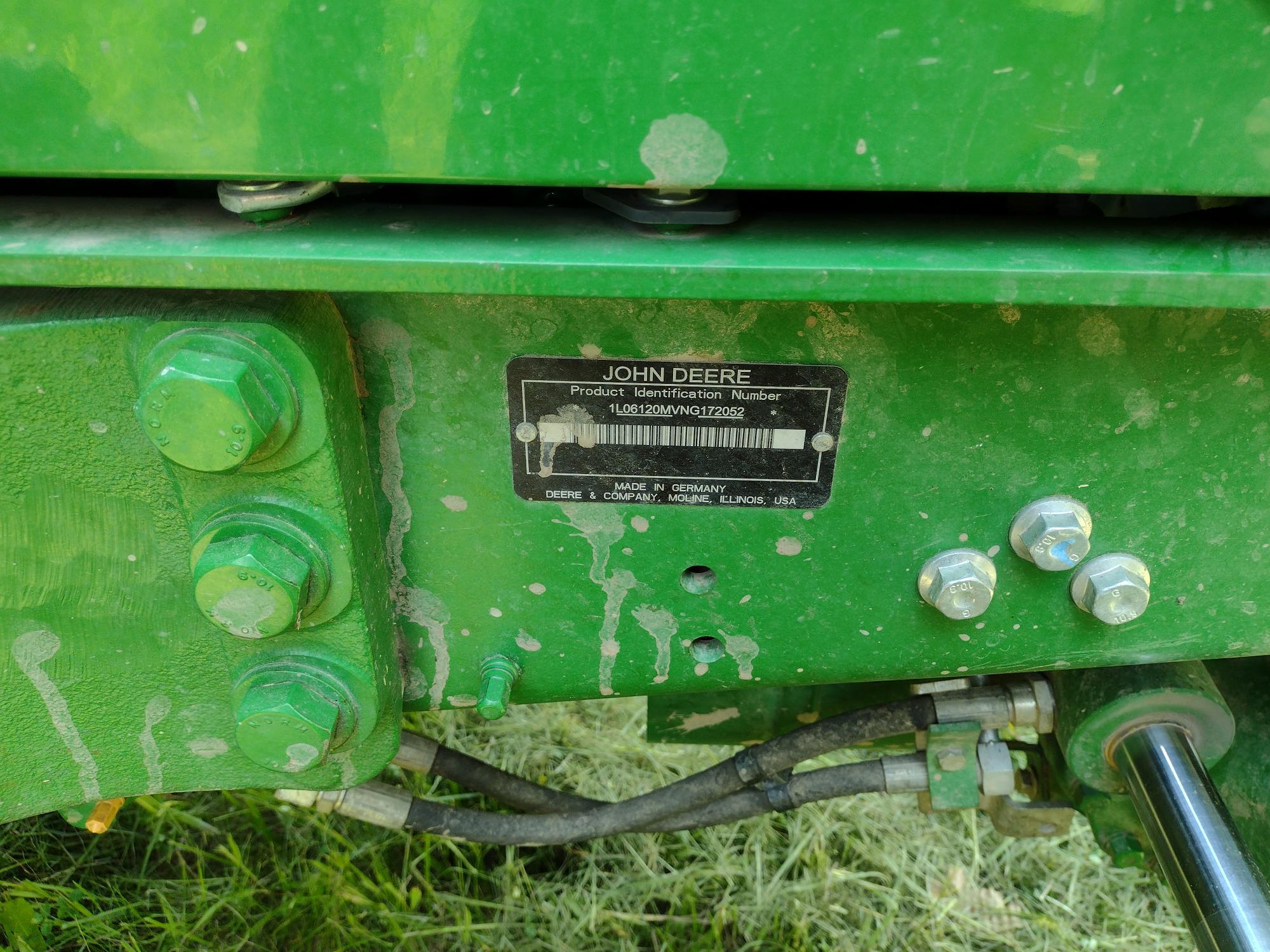 2023 John Deere 6120M Image 8