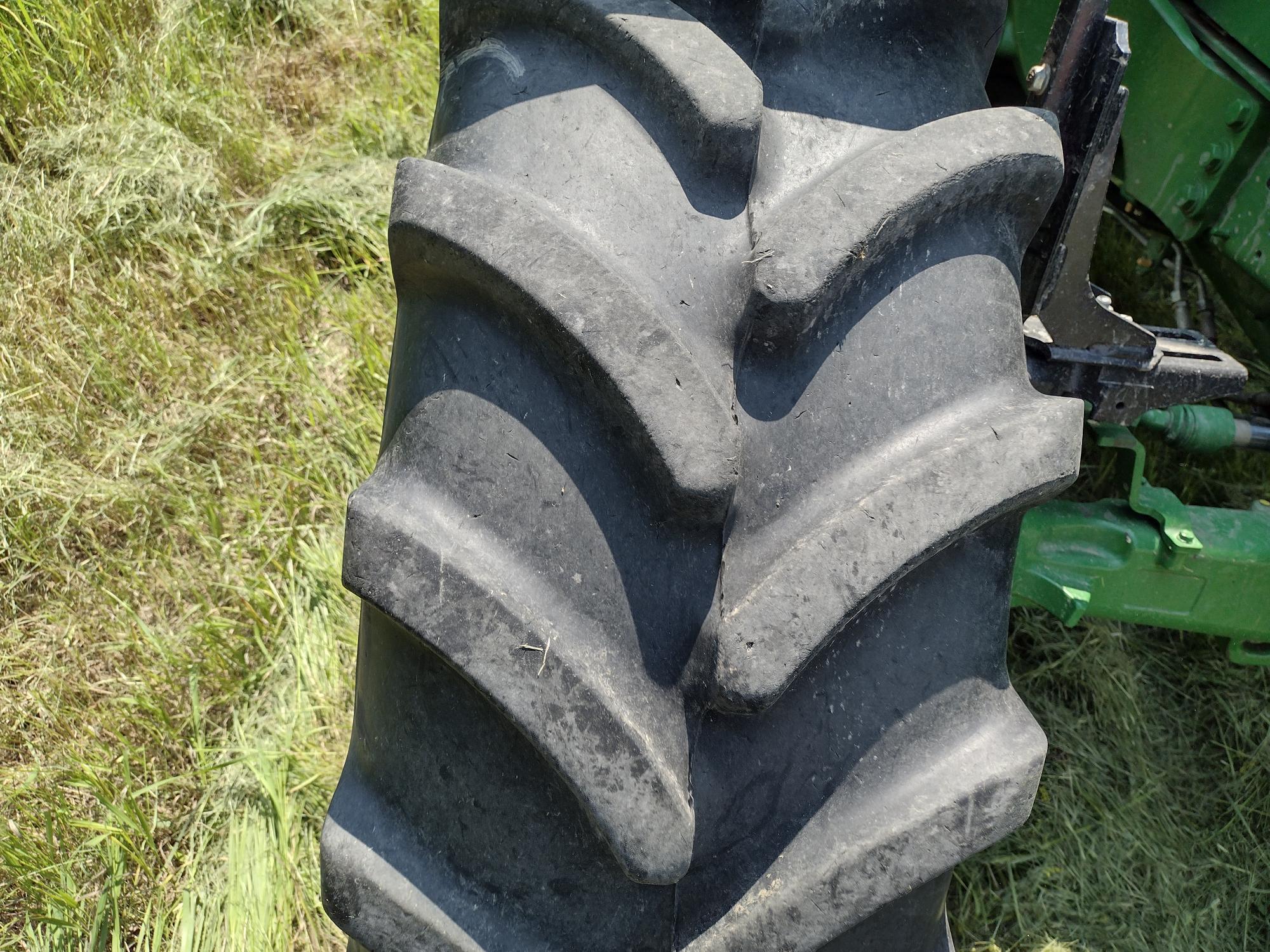 2023 John Deere 6120M Image 9