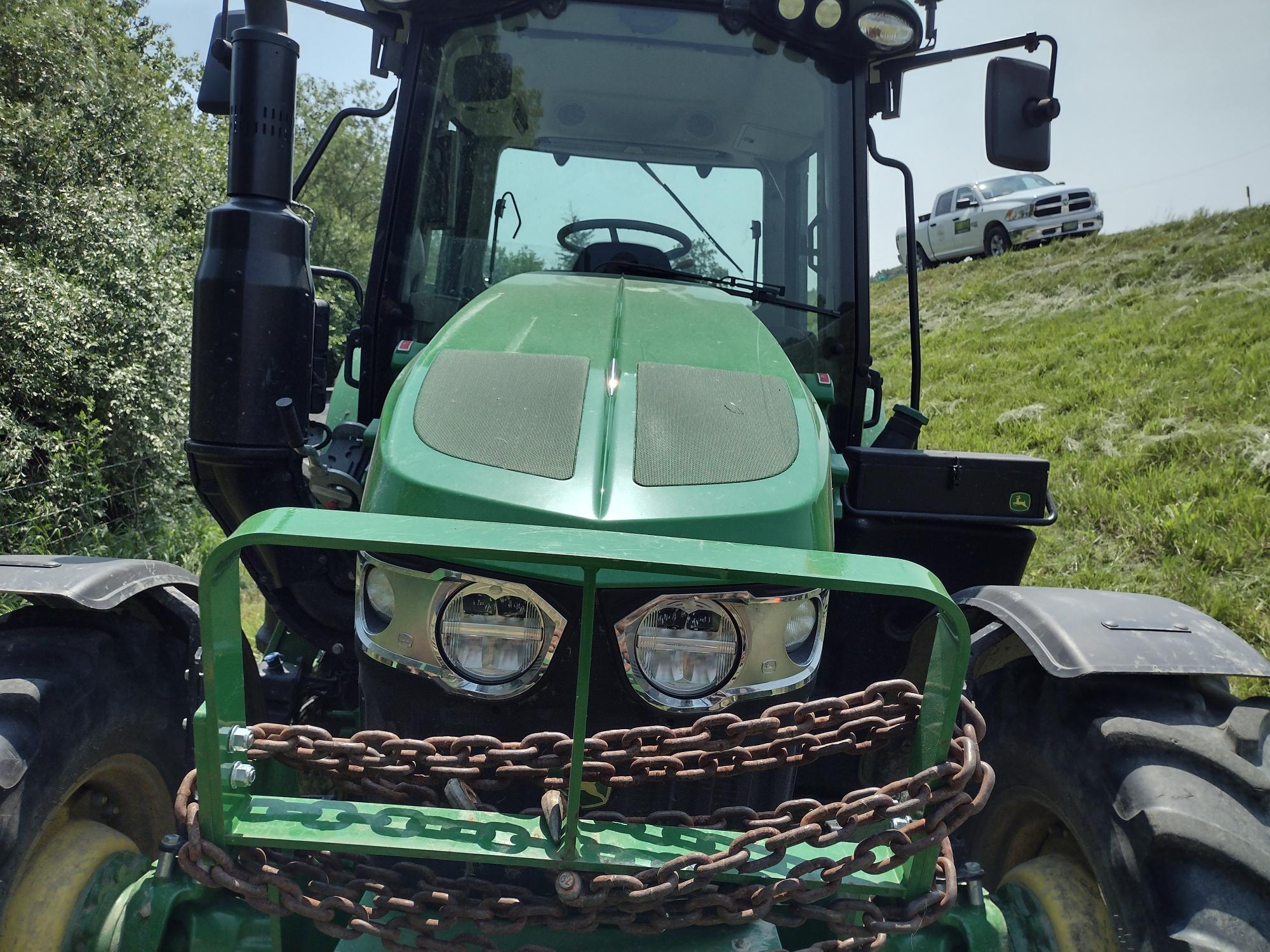 2023 John Deere 6120M Image 10