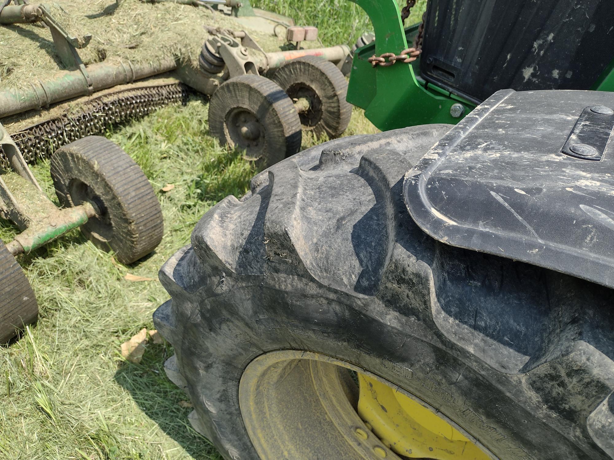 2023 John Deere 6120M Image 11