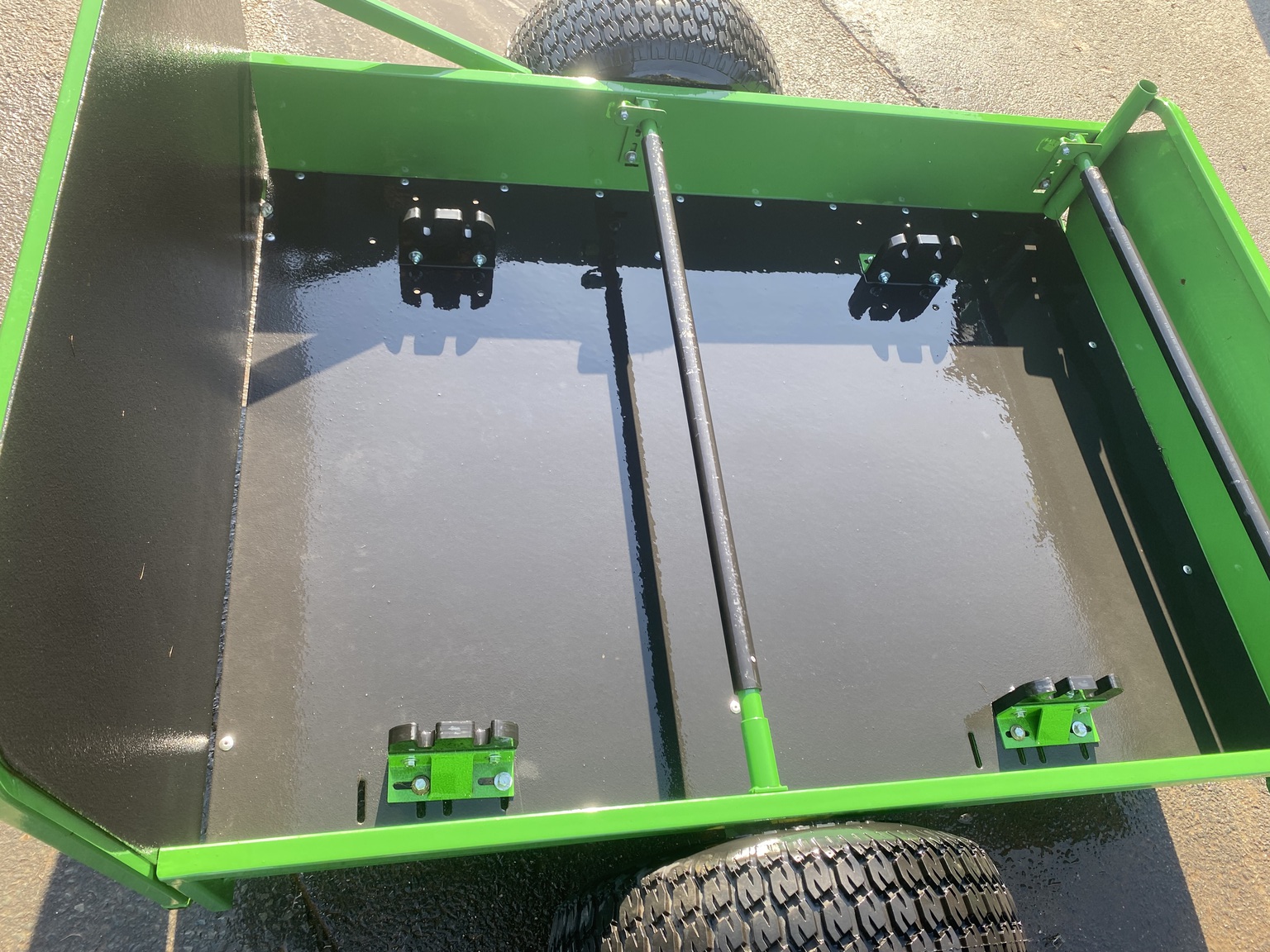 2023 John Deere 22B Image 5