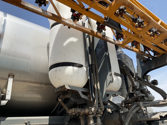 2024 Hagie STS16 - Photo10