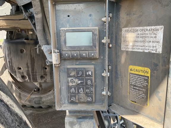 2024 Hagie STS16 - Photo12