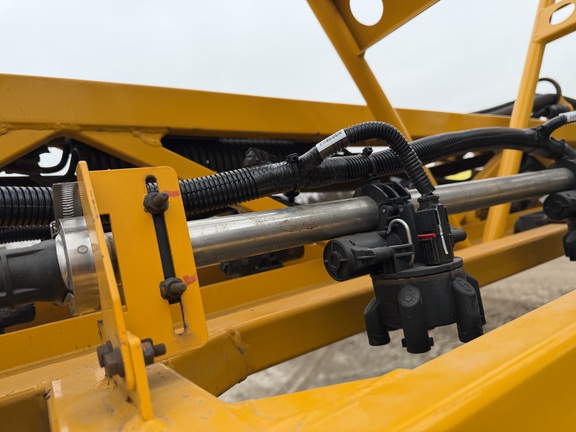 2024 Hagie STS16 - Photo32