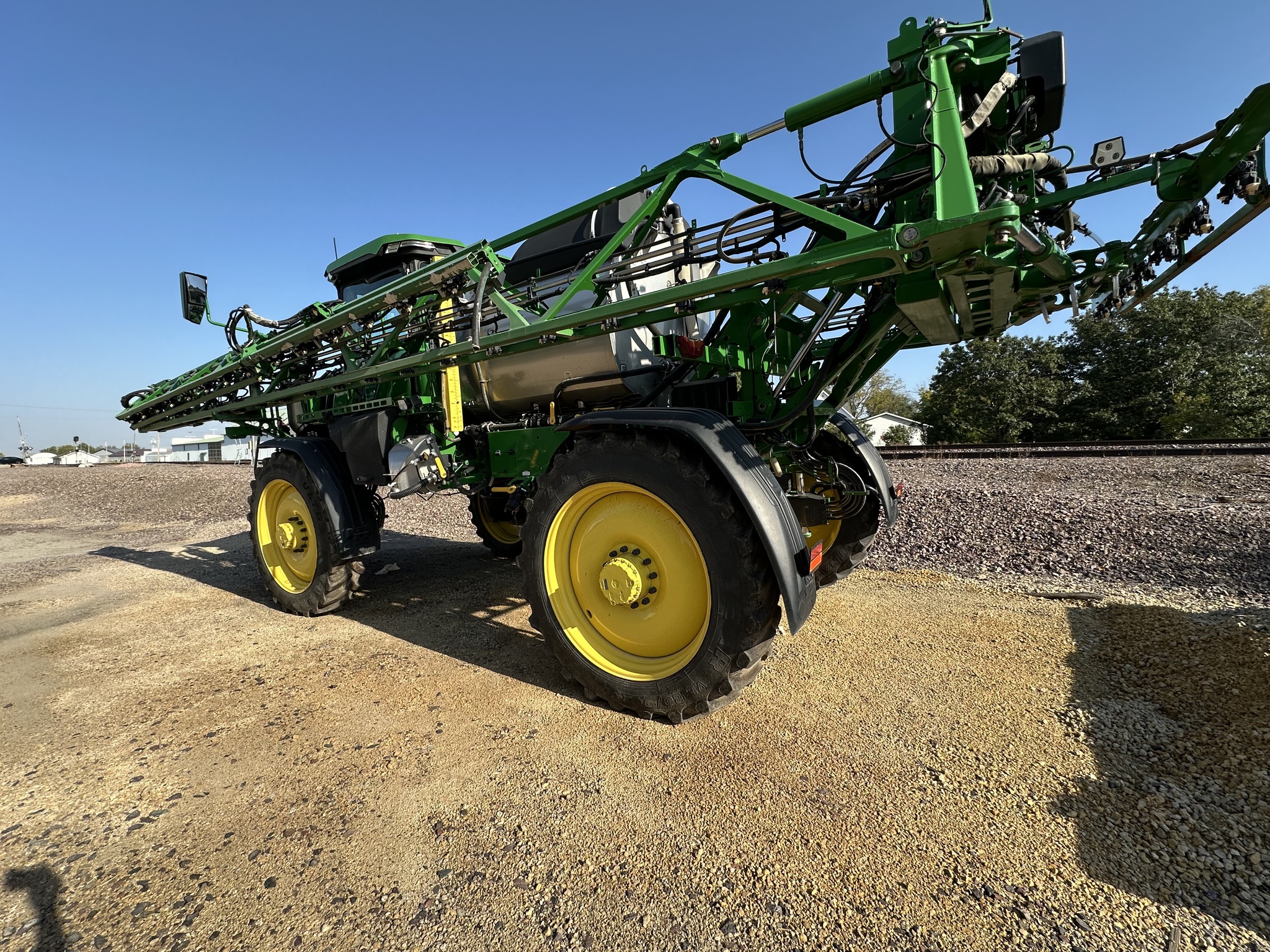 2023 John Deere 412R Image 5