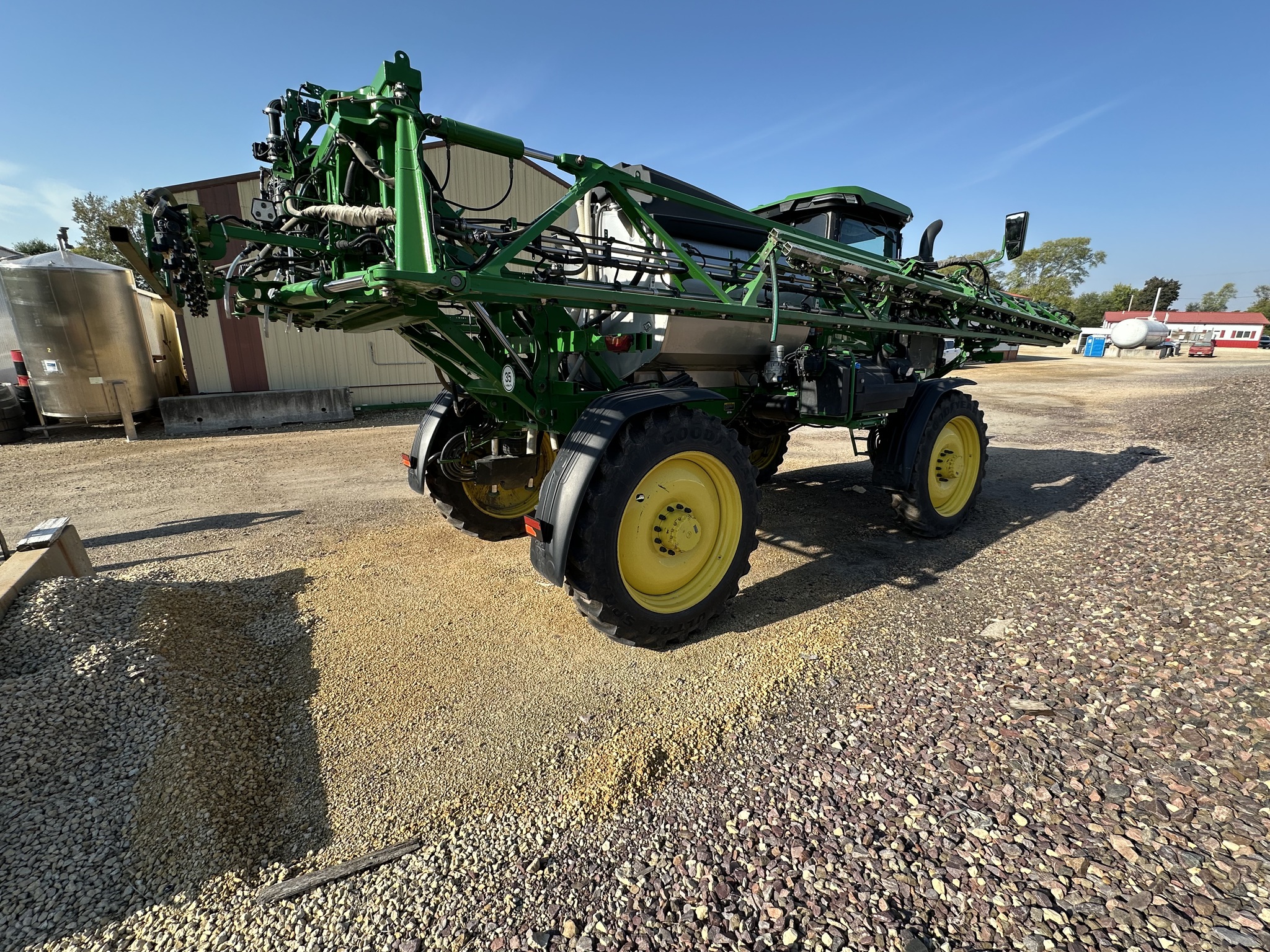 2023 John Deere 412R Image 7