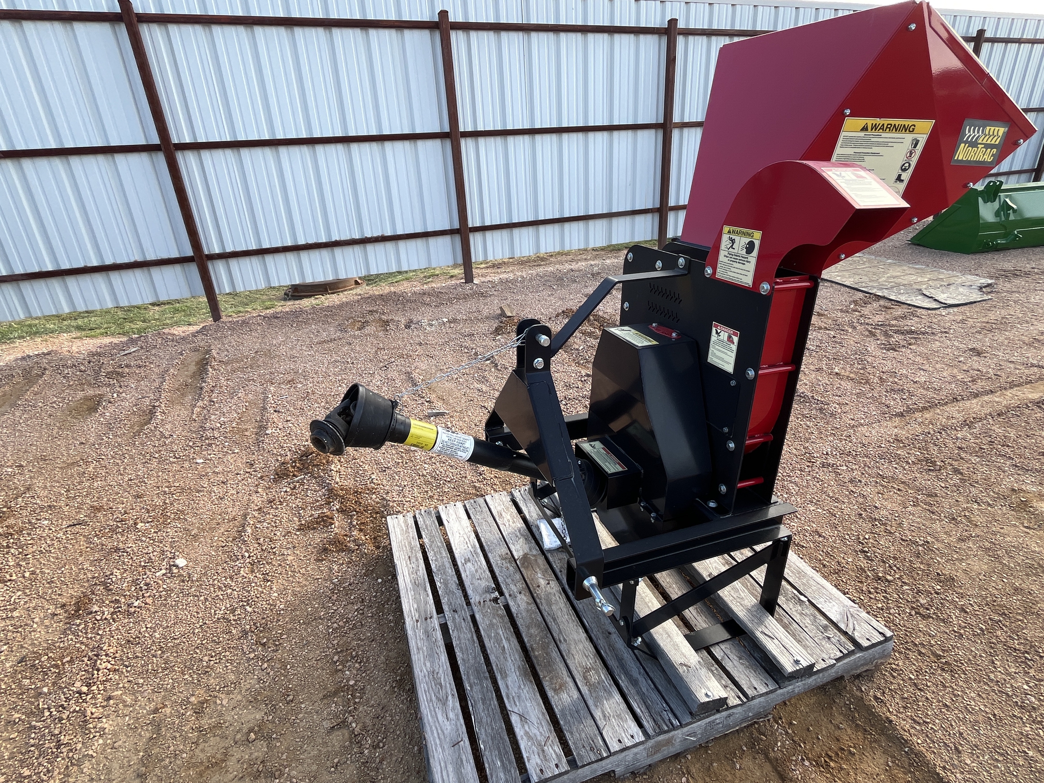 Nortrac 296025D Chipper Image 2