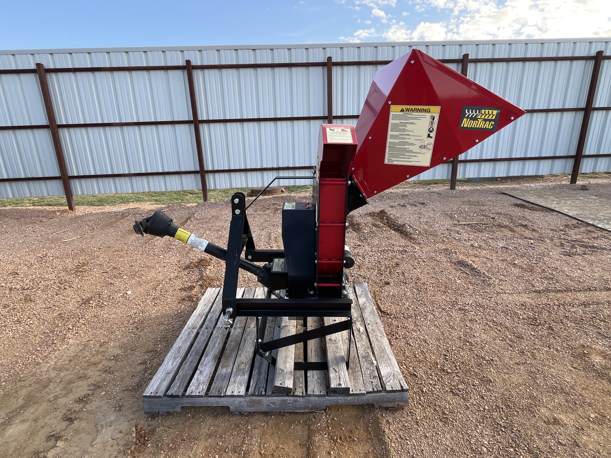 Nortrac 296025D Chipper Image 1
