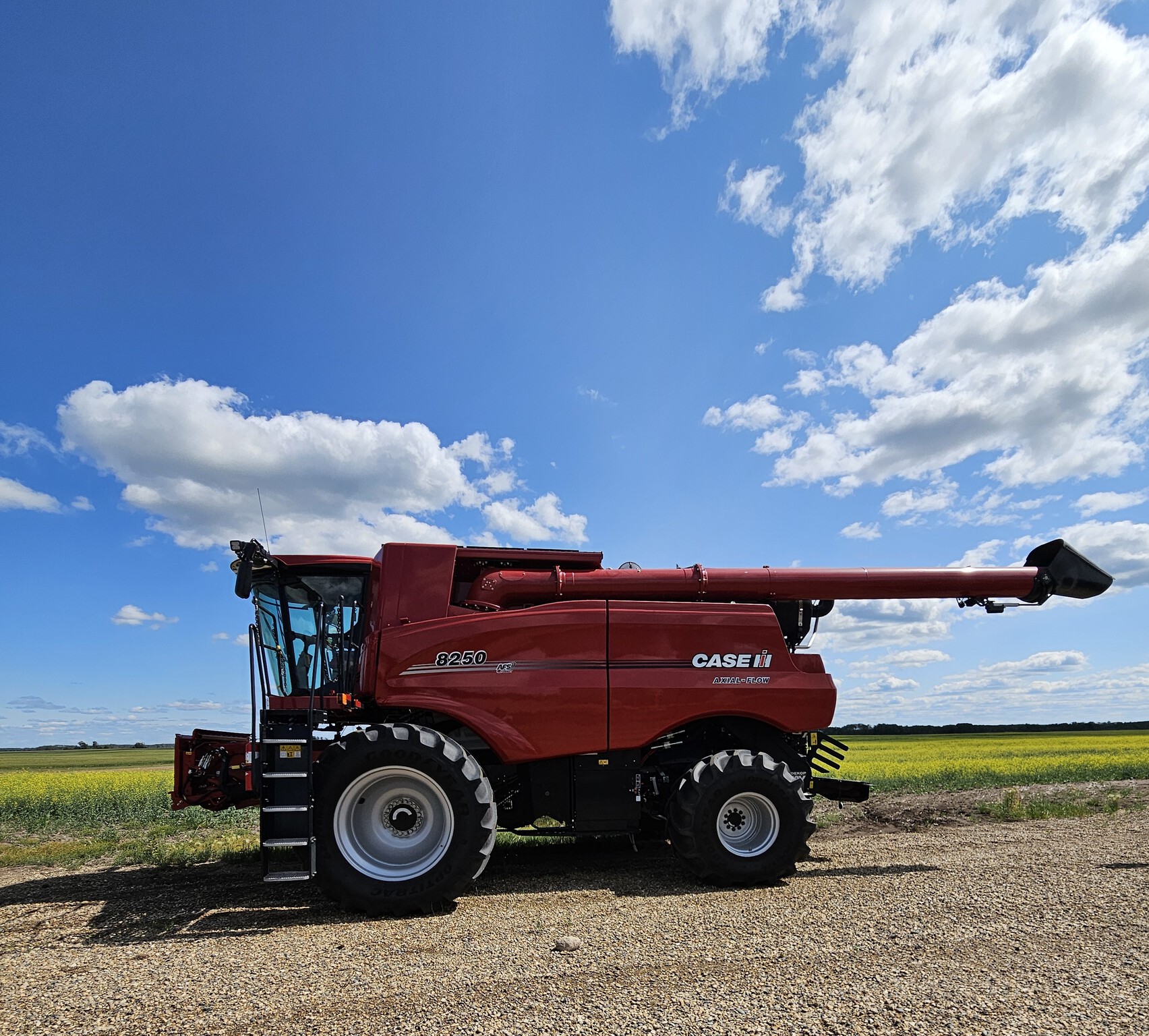 2024 Case IH 8250 Image 1