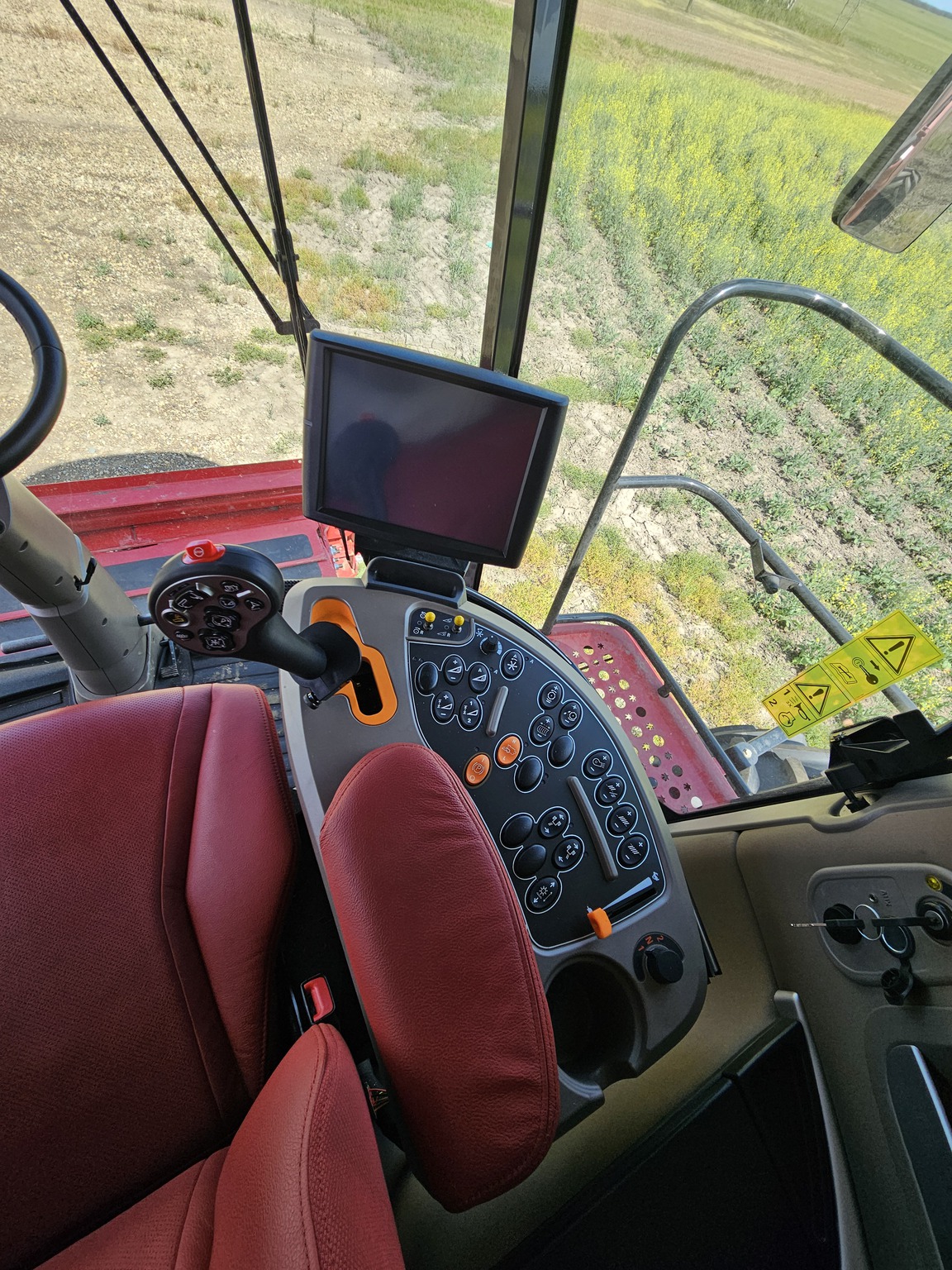 2024 Case IH 8250 Image 10