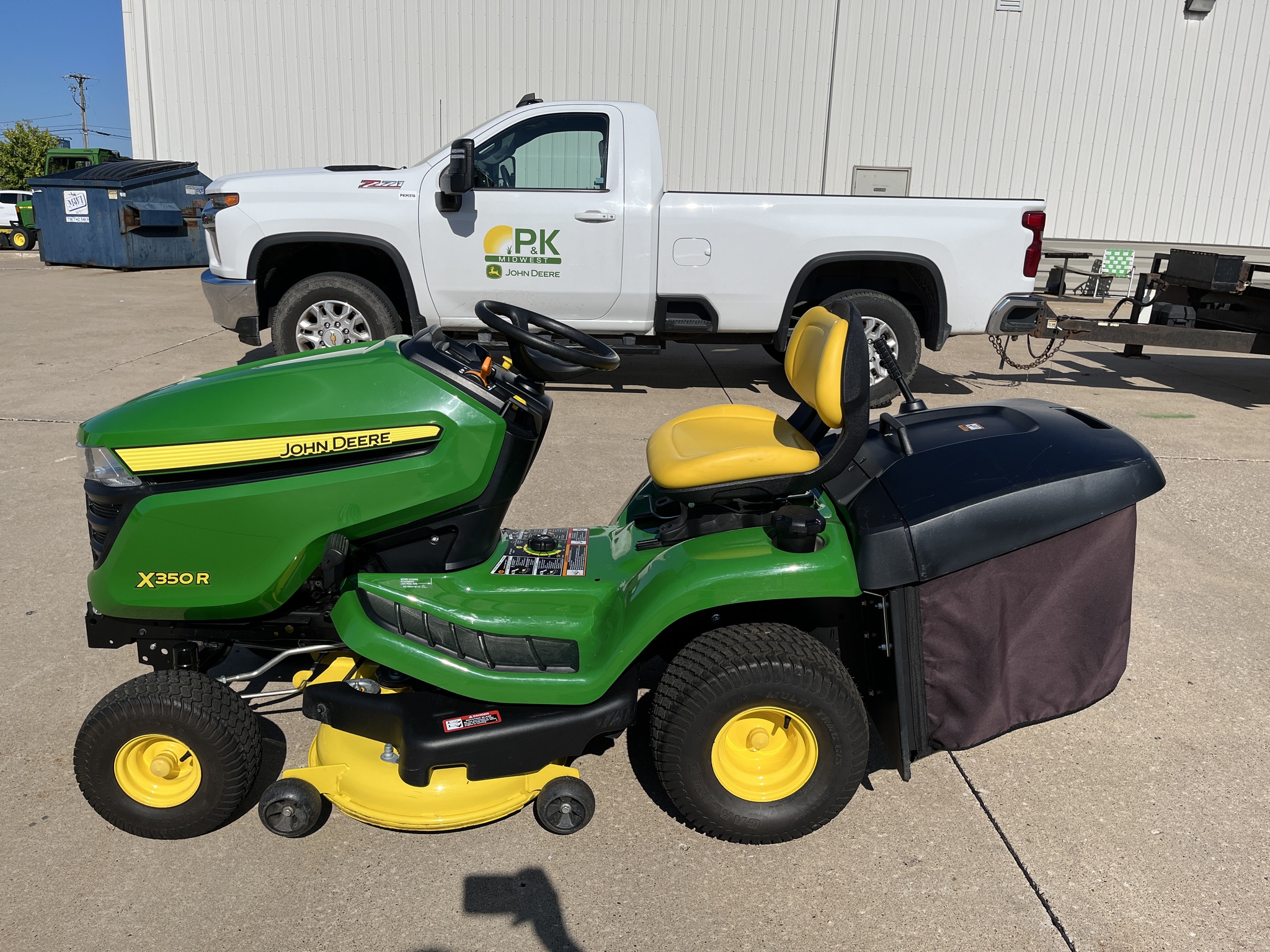 2015 John Deere X350R Image 8