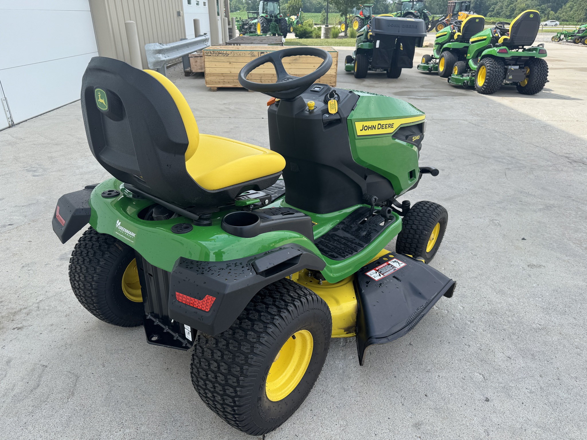 2022 John Deere S240 Image 5
