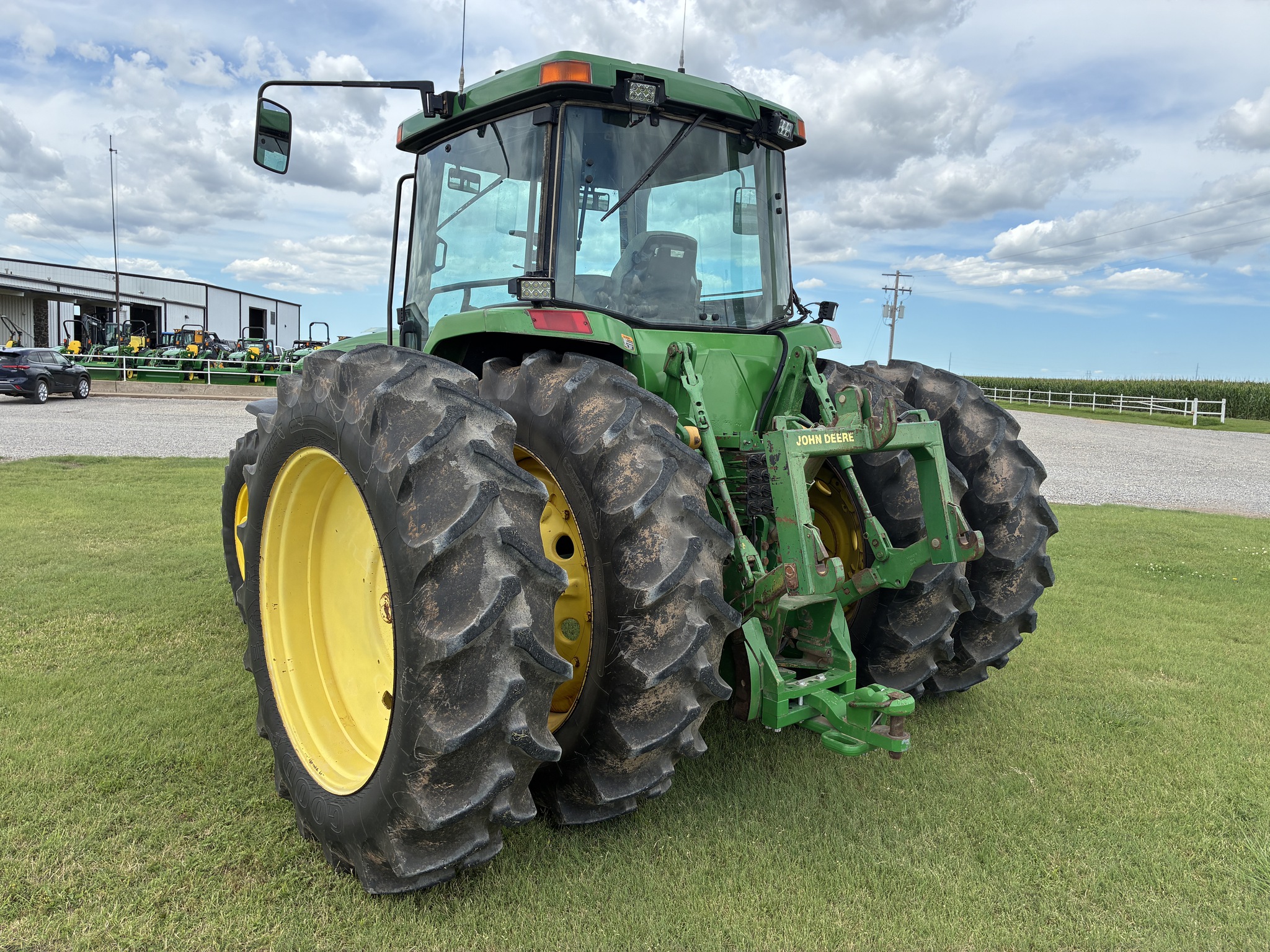 1996 John Deere 8300 Image 3