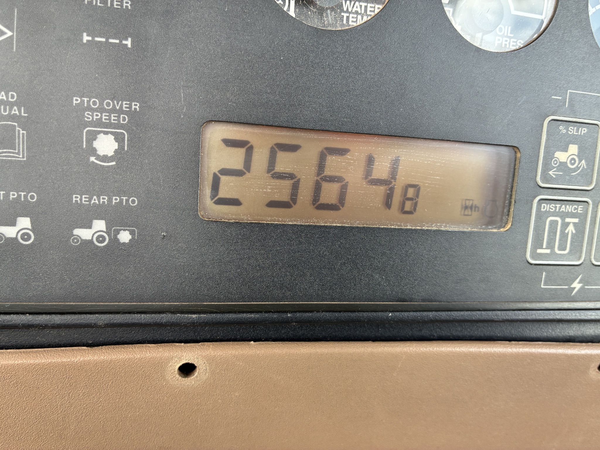 1996 John Deere 8300 Image 34