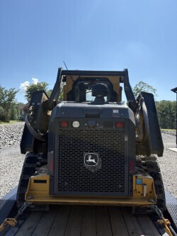 2023 John Deere 331G
