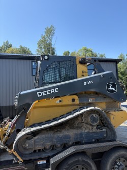 2023 John Deere 331G