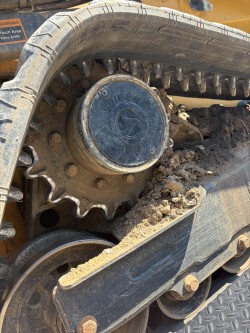 2023 John Deere 331G