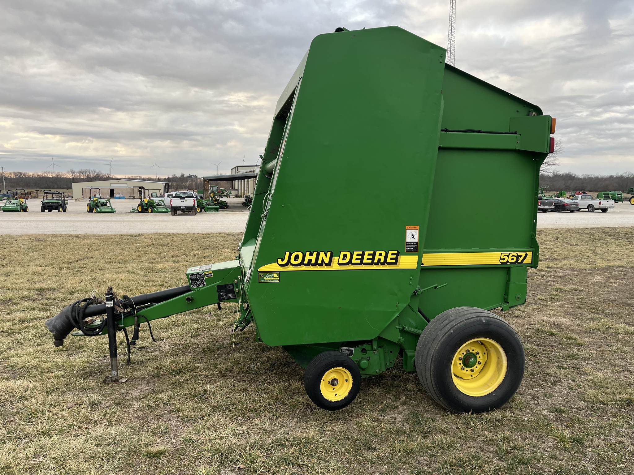  2001 John Deere 567 at Heritage Tractor in Lockwood, MO