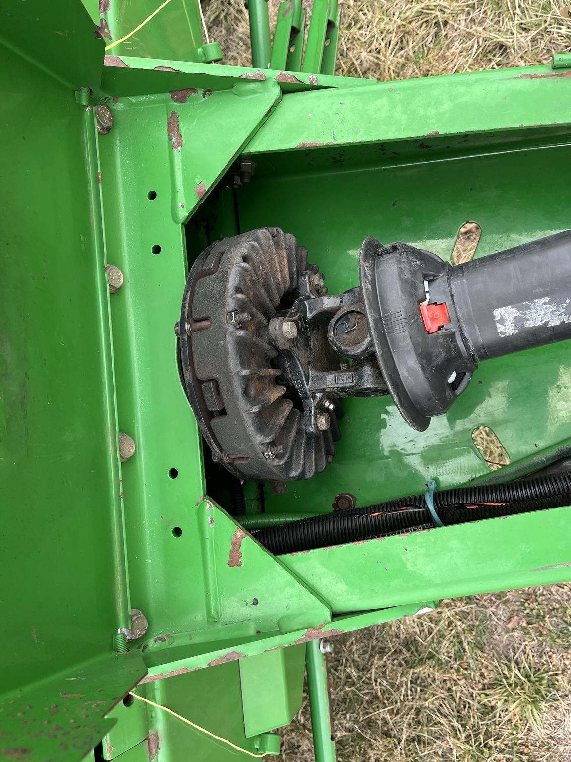  2001 John Deere 567 at Heritage Tractor in Lockwood, MO