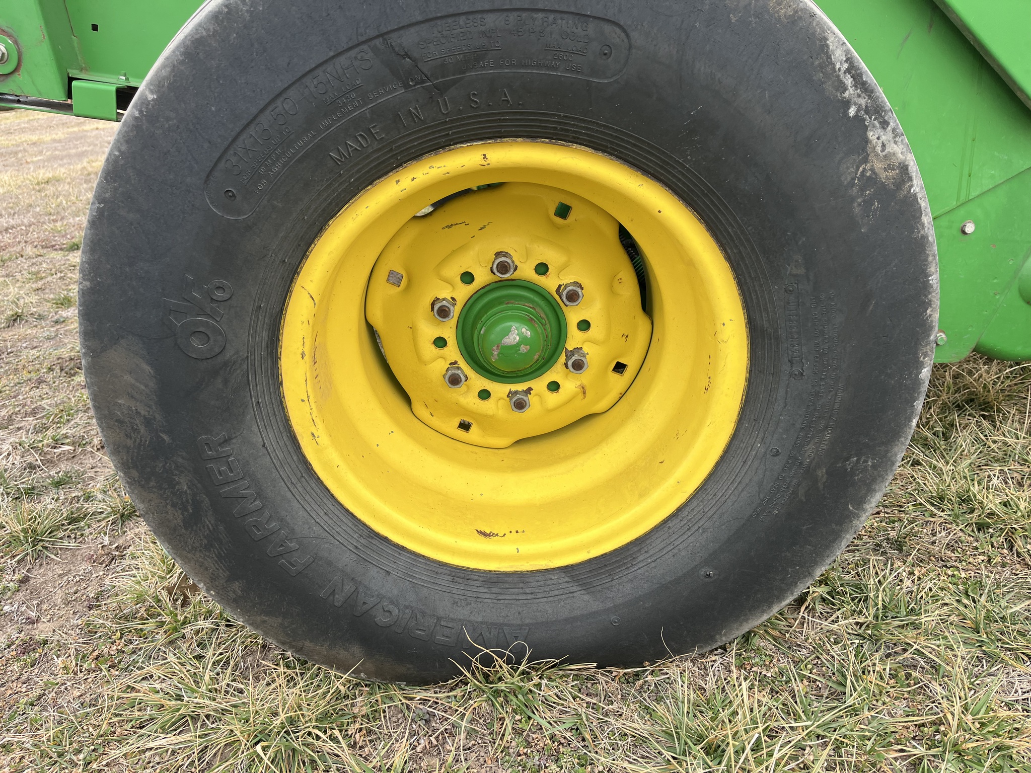  2001 John Deere 567 at Heritage Tractor in Lockwood, MO