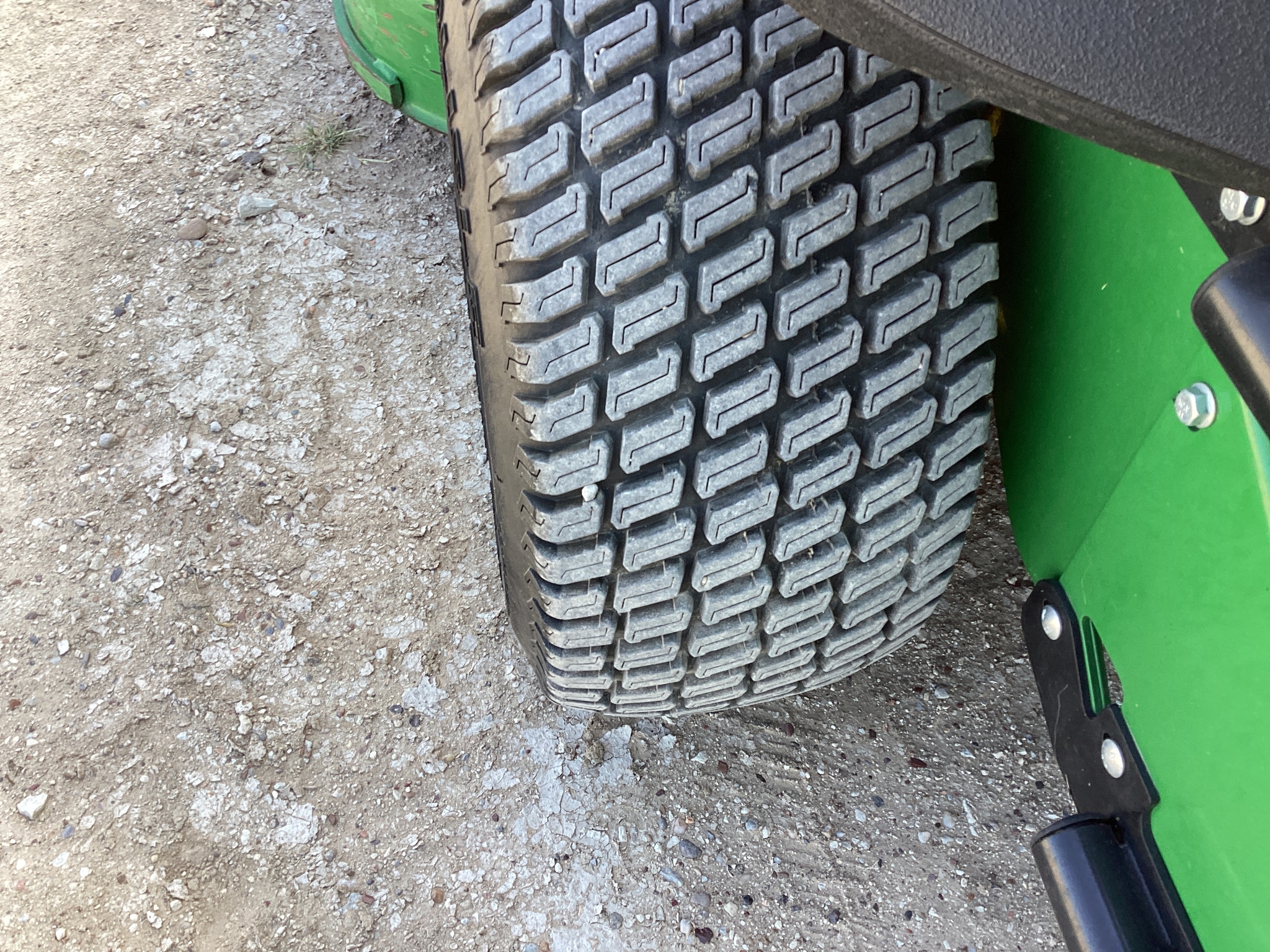 2023 John Deere Z720E Image 19