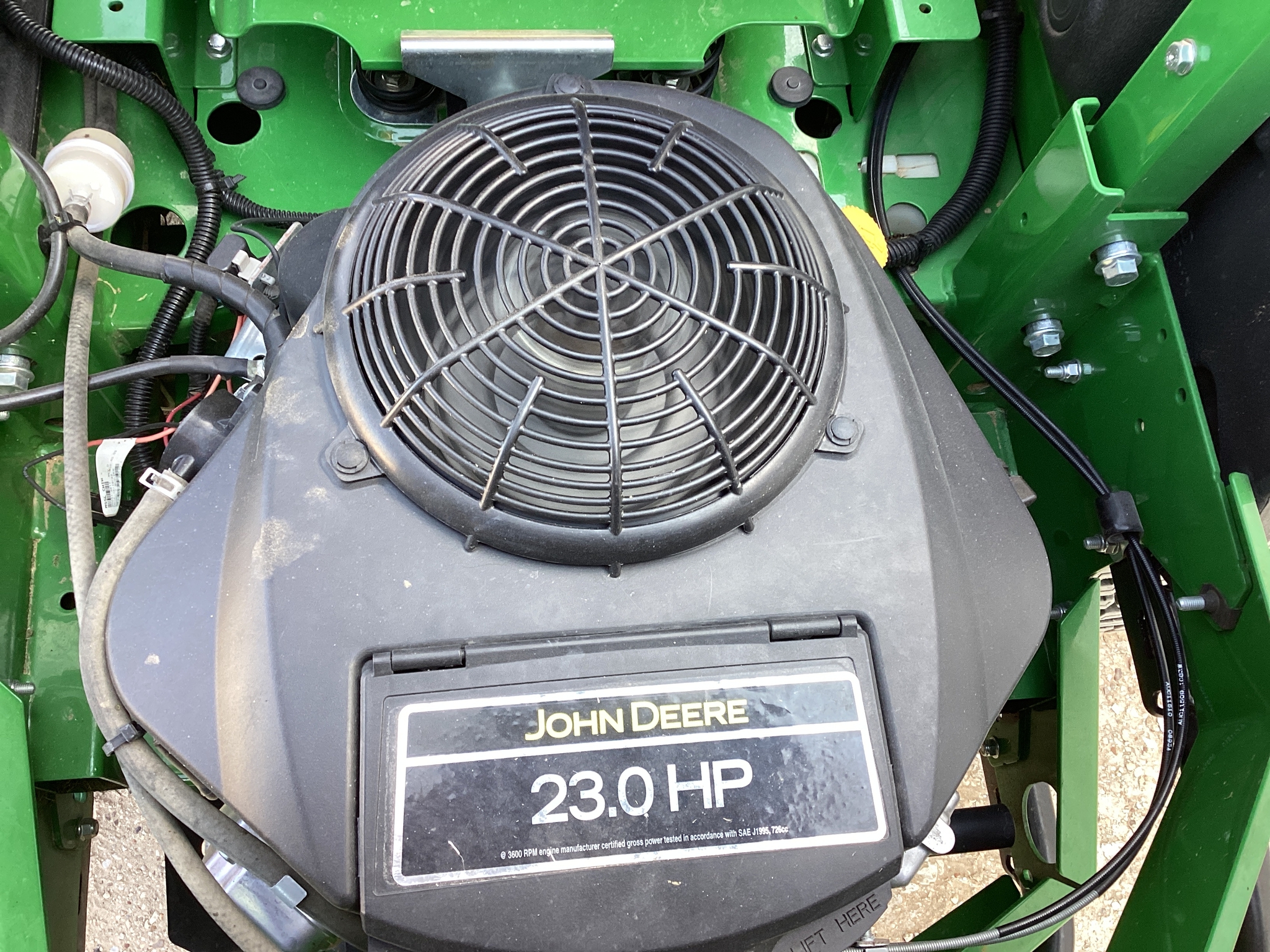 2023 John Deere Z720E Image 15