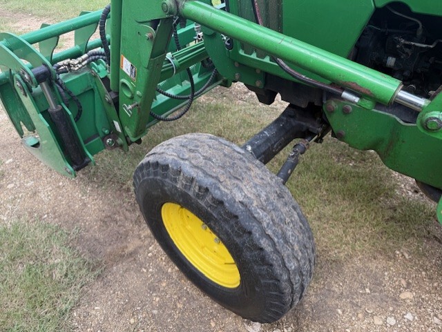 1999 John Deere 5310 Image 17