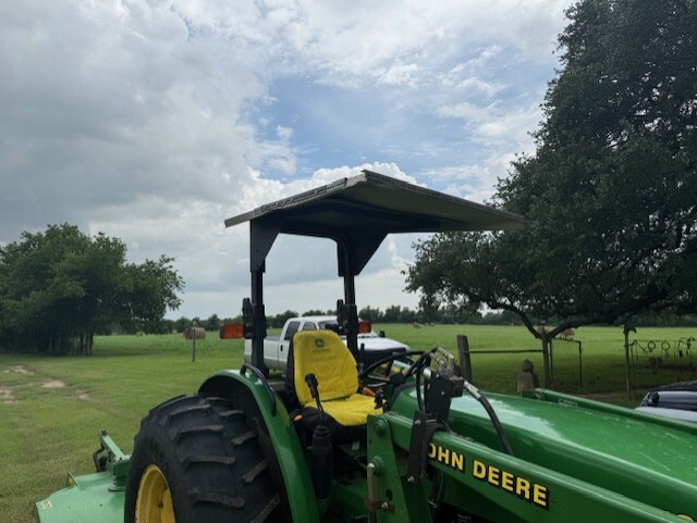 1999 John Deere 5310 Image 12