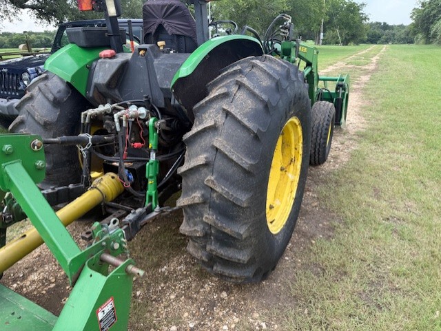 1999 John Deere 5310 Image 5