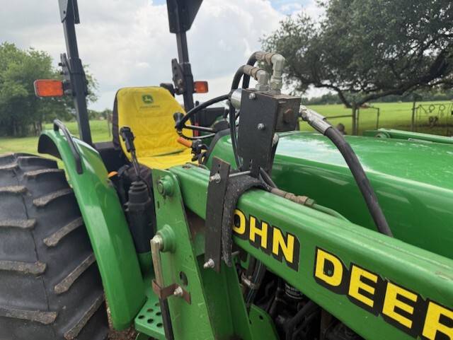 1999 John Deere 5310 Image 13